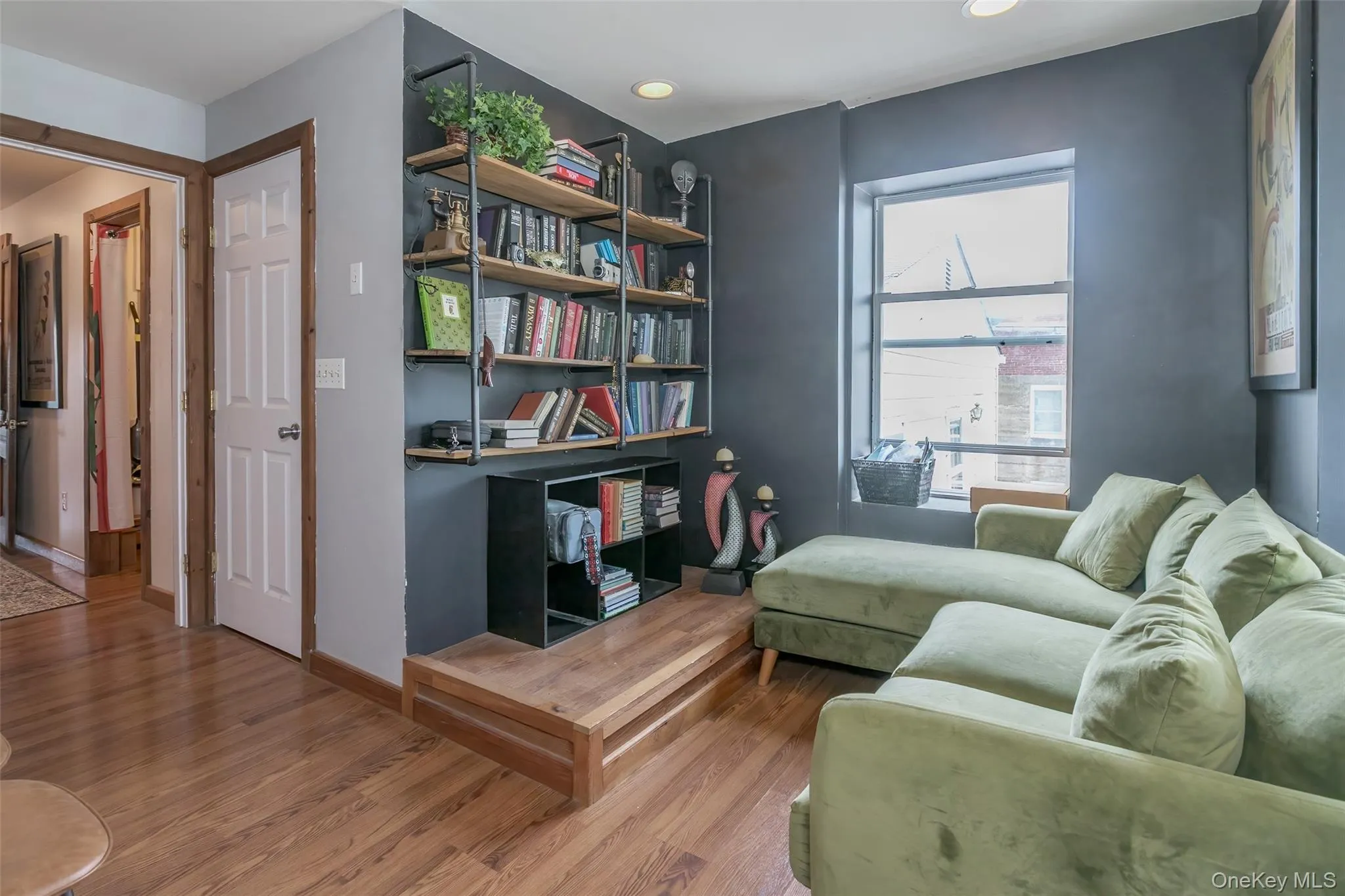 31 Main, Warwick (town), NY, 2 Bedrooms Bedrooms, 5 Rooms Rooms,1 BathroomBathrooms,Residential Lease,For Rent,Main,0,1023889 31 Main, Warwick (town), NY, 2 Bedrooms Bedrooms, 5 Rooms Rooms,1 BathroomBathrooms,Residential Lease,For Rent,Main,0,1023889