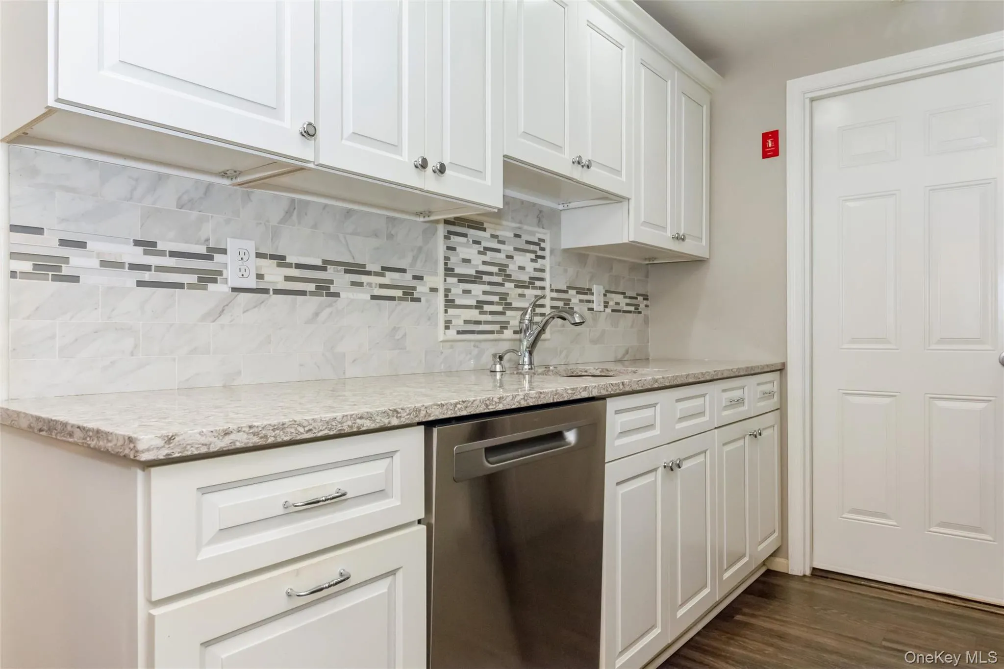 383 Birchwood Road, Brookhaven, NY, 1 Bedroom Bedrooms, 4 Rooms Rooms,1 BathroomBathrooms,Residential,For Rent,Birchwood,0,1023893 383 Birchwood Road, Brookhaven, NY, 1 Bedroom Bedrooms, 4 Rooms Rooms,1 BathroomBathrooms,Residential,For Rent,Birchwood,0,1023893