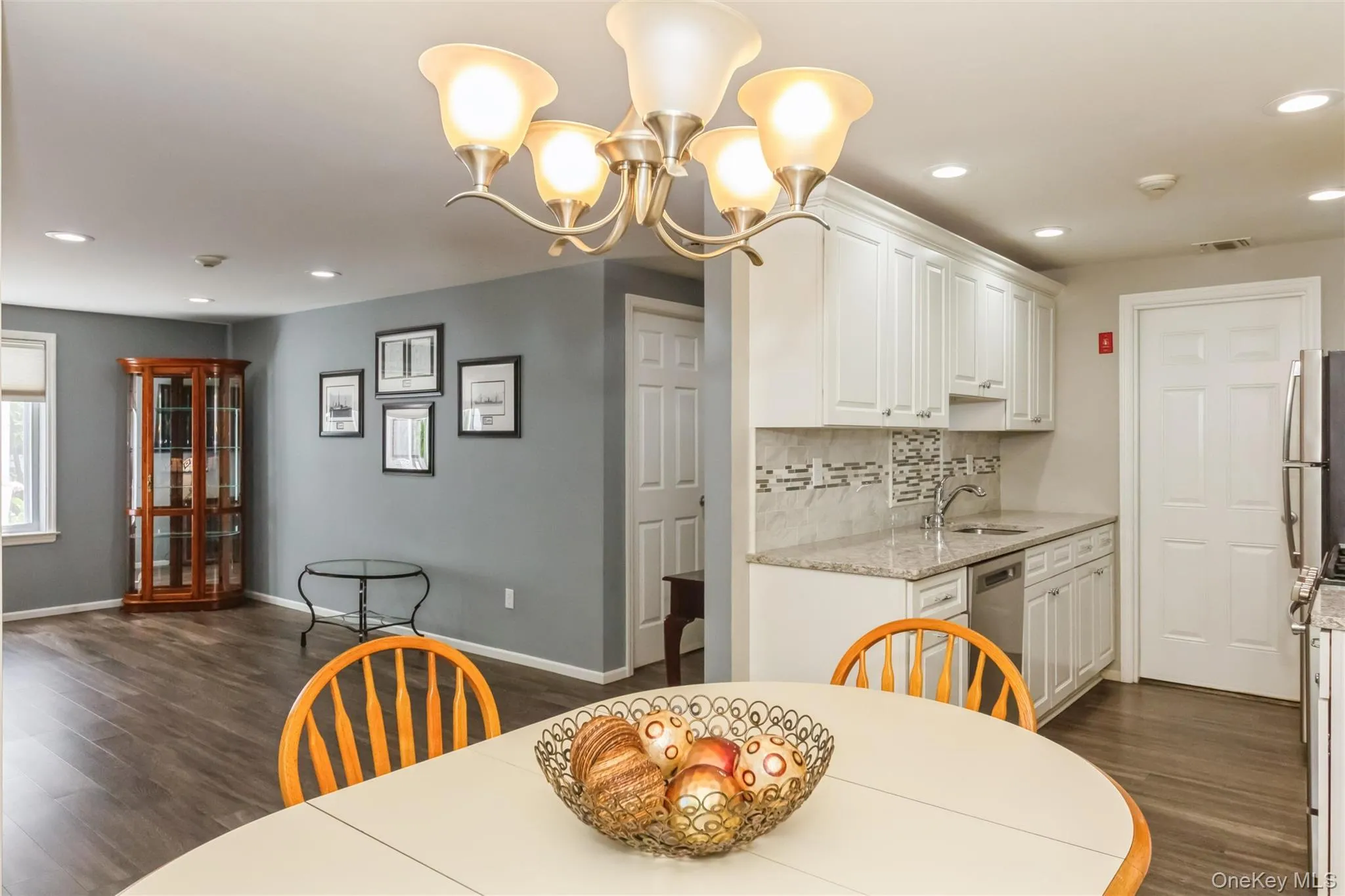 383 Birchwood Road, Brookhaven, NY, 1 Bedroom Bedrooms, 4 Rooms Rooms,1 BathroomBathrooms,Residential,For Rent,Birchwood,0,1023893 383 Birchwood Road, Brookhaven, NY, 1 Bedroom Bedrooms, 4 Rooms Rooms,1 BathroomBathrooms,Residential,For Rent,Birchwood,0,1023893