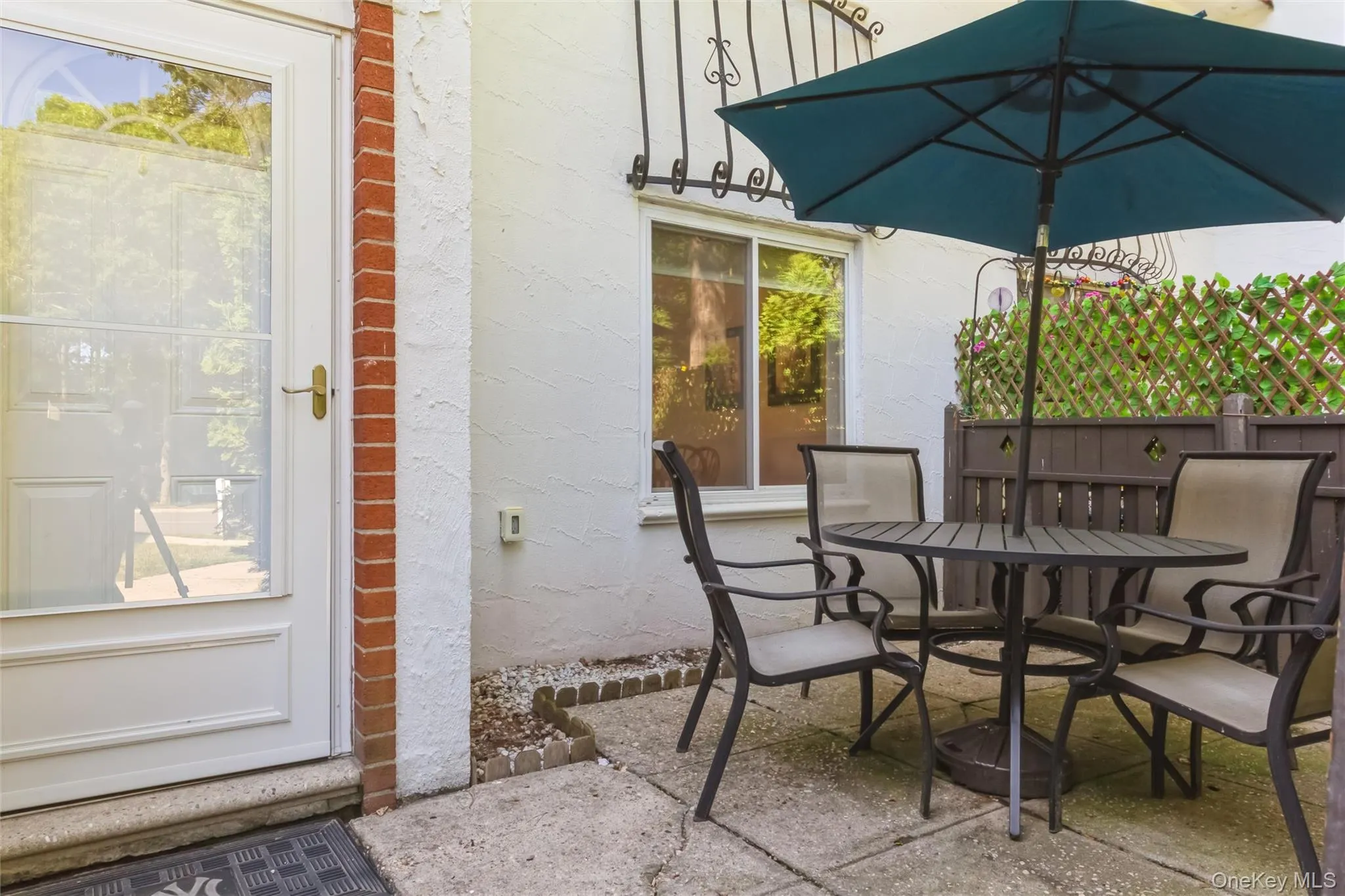 383 Birchwood Road, Brookhaven, NY, 1 Bedroom Bedrooms, 4 Rooms Rooms,1 BathroomBathrooms,Residential,For Rent,Birchwood,0,1023893 383 Birchwood Road, Brookhaven, NY, 1 Bedroom Bedrooms, 4 Rooms Rooms,1 BathroomBathrooms,Residential,For Rent,Birchwood,0,1023893