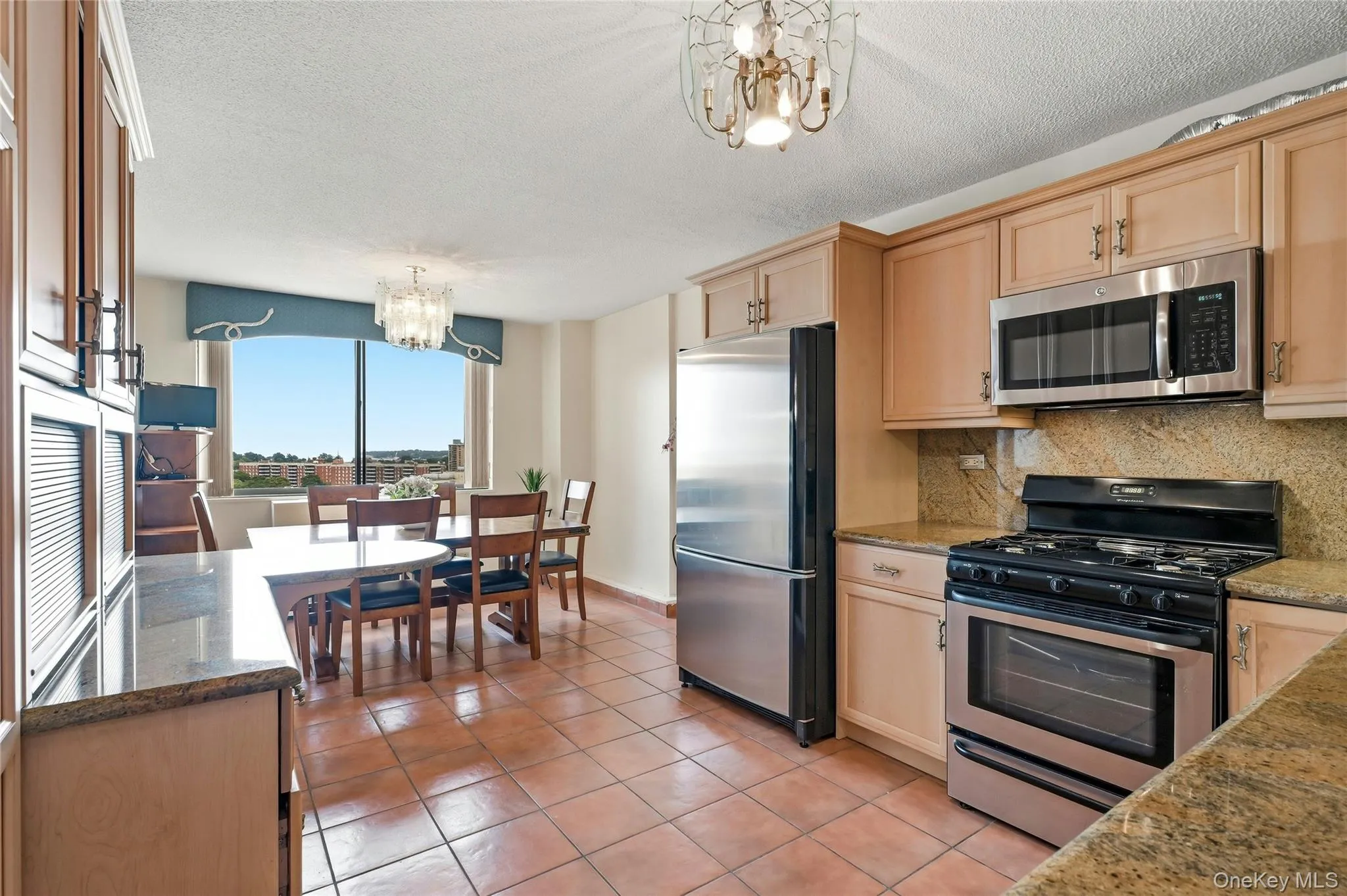 2 Bay Club Drive, New York, NY, 2 Bedrooms Bedrooms, 5 Rooms Rooms,2 BathroomsBathrooms,Residential,For Rent,Bay Club,0,1023900 2 Bay Club Drive, New York, NY, 2 Bedrooms Bedrooms, 5 Rooms Rooms,2 BathroomsBathrooms,Residential,For Rent,Bay Club,0,1023900