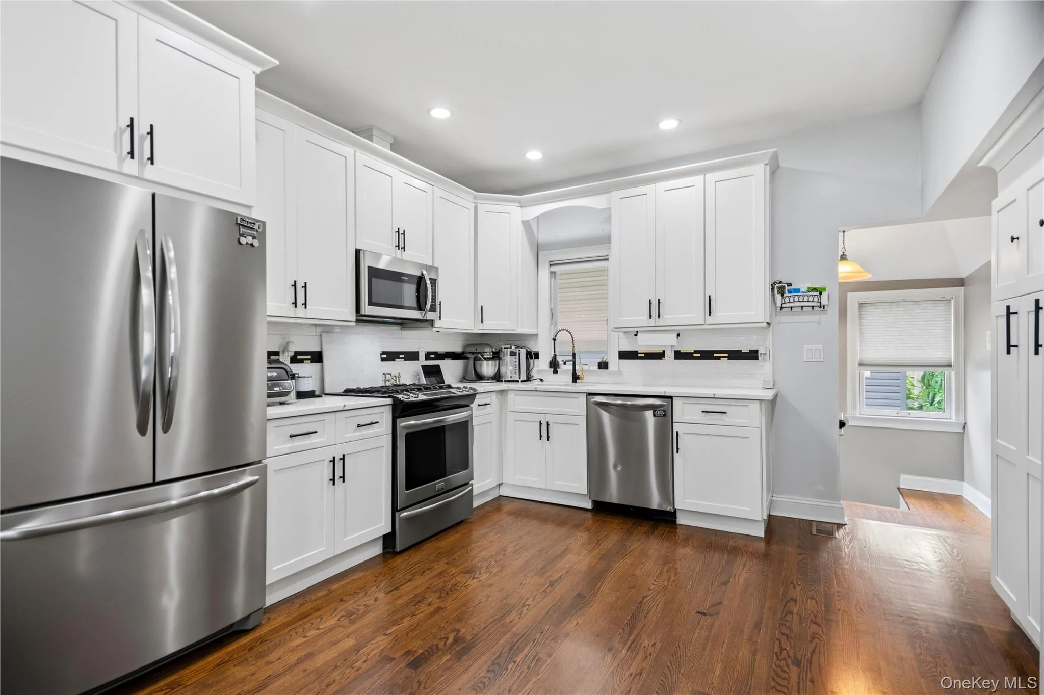 2978 Grand Boulevard, Hempstead, NY, 4 Bedrooms Bedrooms, 10 Rooms Rooms,3 BathroomsBathrooms,Residential,For Rent,Grand,0,1023904 2978 Grand Boulevard, Hempstead, NY, 4 Bedrooms Bedrooms, 10 Rooms Rooms,3 BathroomsBathrooms,Residential,For Rent,Grand,0,1023904