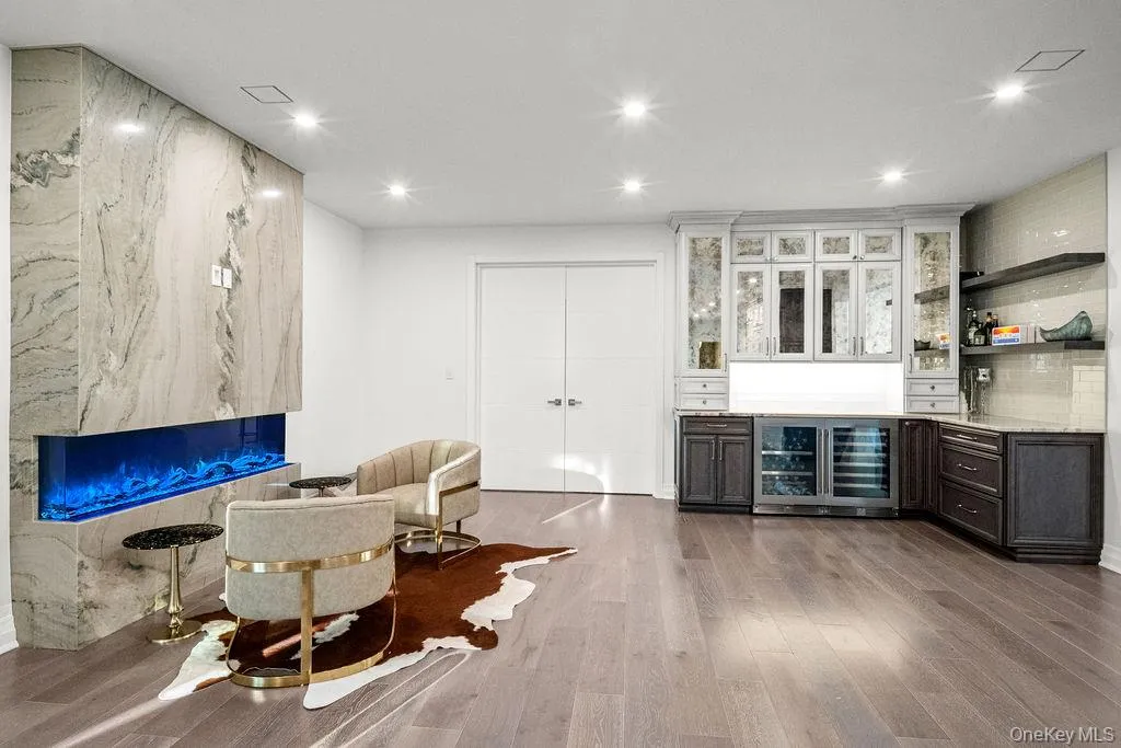 5 Nicolosi Drive, New York, NY, 4 Bedrooms Bedrooms, 11 Rooms Rooms,5 BathroomsBathrooms,Residential,For Rent,Nicolosi,0,1023913 5 Nicolosi Drive, New York, NY, 4 Bedrooms Bedrooms, 11 Rooms Rooms,5 BathroomsBathrooms,Residential,For Rent,Nicolosi,0,1023913