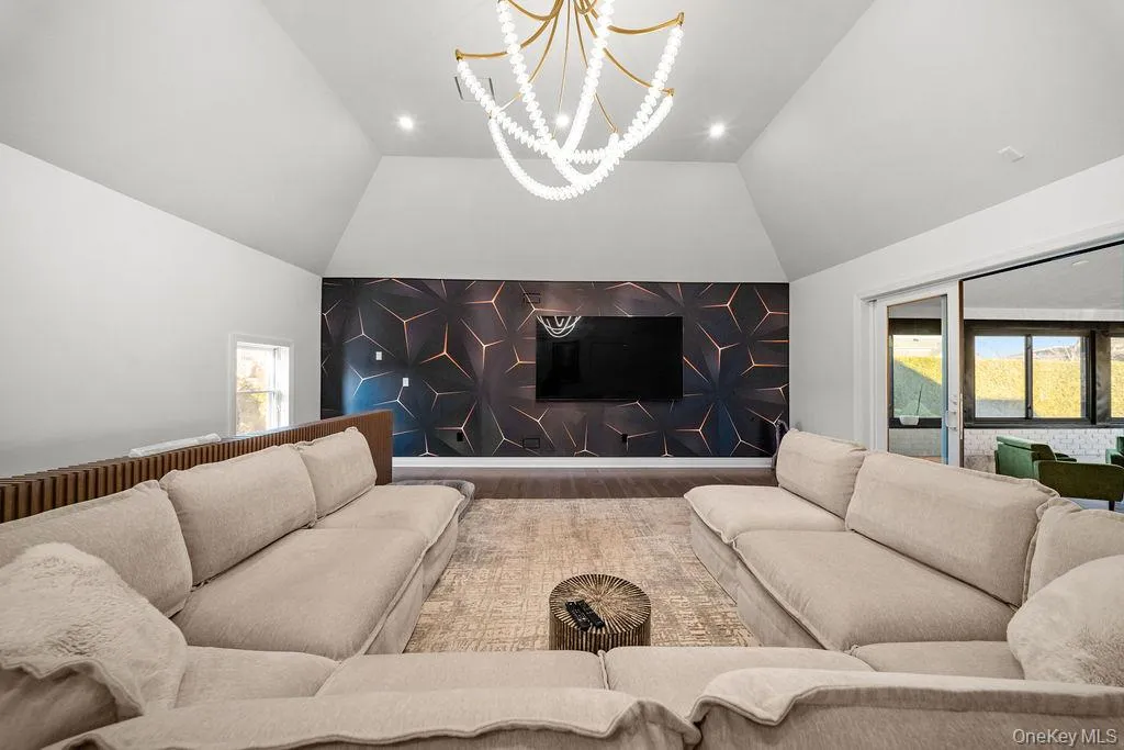 5 Nicolosi Drive, New York, NY, 4 Bedrooms Bedrooms, 11 Rooms Rooms,5 BathroomsBathrooms,Residential,For Rent,Nicolosi,0,1023913 5 Nicolosi Drive, New York, NY, 4 Bedrooms Bedrooms, 11 Rooms Rooms,5 BathroomsBathrooms,Residential,For Rent,Nicolosi,0,1023913