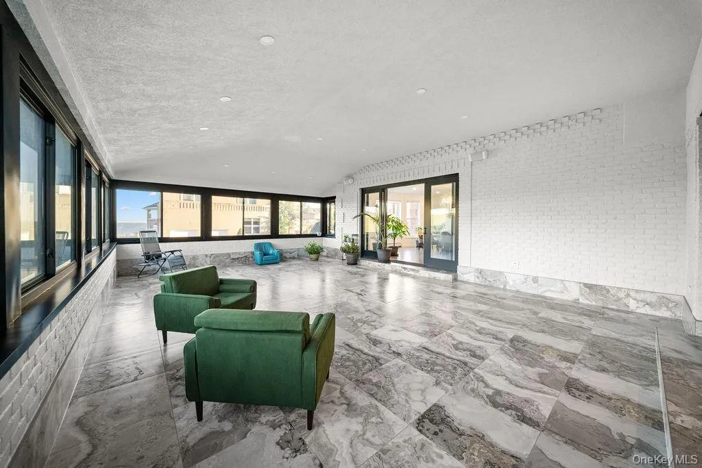 5 Nicolosi Drive, New York, NY, 4 Bedrooms Bedrooms, 11 Rooms Rooms,5 BathroomsBathrooms,Residential,For Rent,Nicolosi,0,1023913 5 Nicolosi Drive, New York, NY, 4 Bedrooms Bedrooms, 11 Rooms Rooms,5 BathroomsBathrooms,Residential,For Rent,Nicolosi,0,1023913