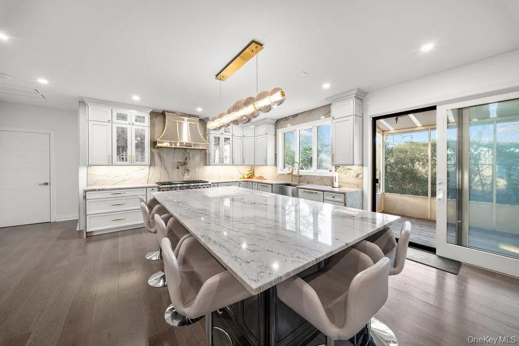 5 Nicolosi Drive, New York, NY, 4 Bedrooms Bedrooms, 11 Rooms Rooms,5 BathroomsBathrooms,Residential,For Rent,Nicolosi,0,1023913 5 Nicolosi Drive, New York, NY, 4 Bedrooms Bedrooms, 11 Rooms Rooms,5 BathroomsBathrooms,Residential,For Rent,Nicolosi,0,1023913