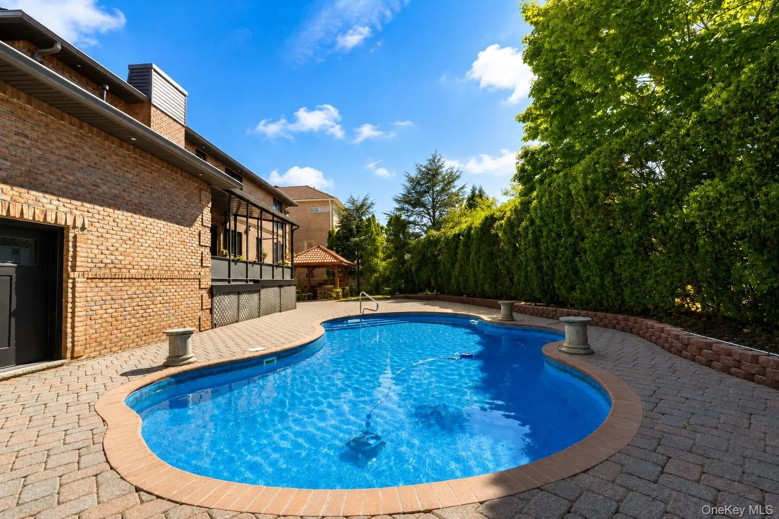 5 Nicolosi Drive, New York, NY, 4 Bedrooms Bedrooms, 11 Rooms Rooms,5 BathroomsBathrooms,Residential,For Rent,Nicolosi,0,1023913 5 Nicolosi Drive, New York, NY, 4 Bedrooms Bedrooms, 11 Rooms Rooms,5 BathroomsBathrooms,Residential,For Rent,Nicolosi,0,1023913
