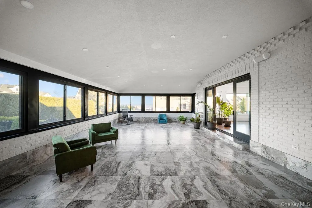5 Nicolosi Drive, New York, NY, 4 Bedrooms Bedrooms, 11 Rooms Rooms,5 BathroomsBathrooms,Residential,For Rent,Nicolosi,0,1023913 5 Nicolosi Drive, New York, NY, 4 Bedrooms Bedrooms, 11 Rooms Rooms,5 BathroomsBathrooms,Residential,For Rent,Nicolosi,0,1023913