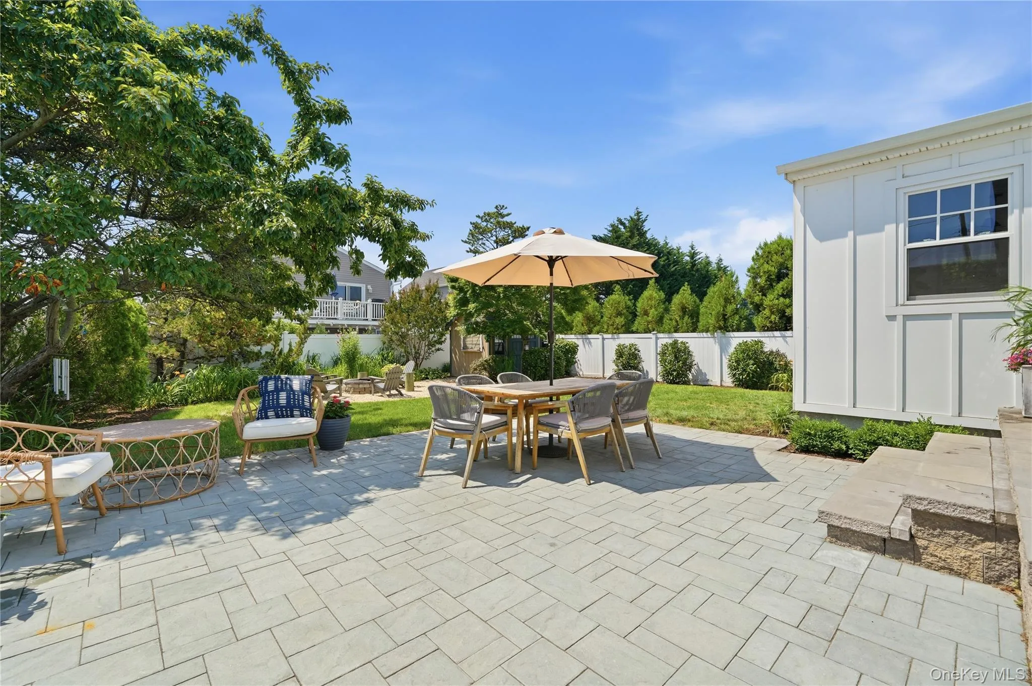 240 Eaton Lane, Islip, NY, 4 Bedrooms Bedrooms, 9 Rooms Rooms,2 BathroomsBathrooms,Residential,For Rent,Eaton,0,1023915 240 Eaton Lane, Islip, NY, 4 Bedrooms Bedrooms, 9 Rooms Rooms,2 BathroomsBathrooms,Residential,For Rent,Eaton,0,1023915