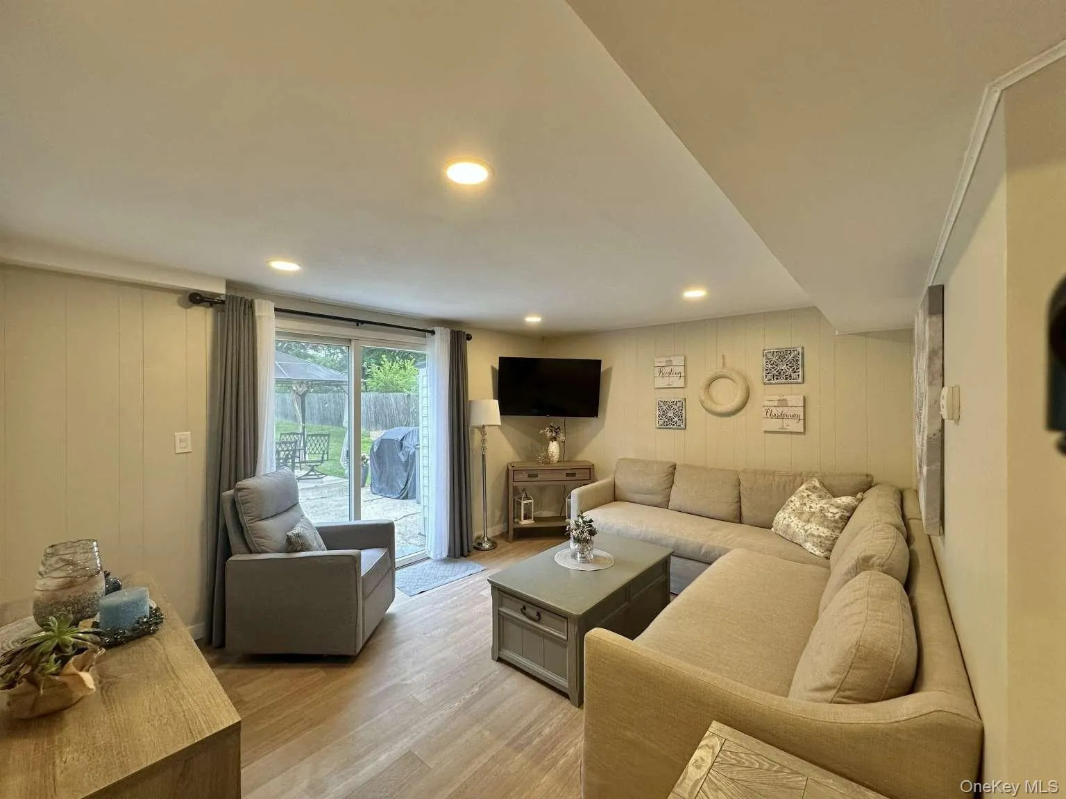 122 Jordan Street, Islip, NY, 4 Bedrooms Bedrooms, 8 Rooms Rooms,2 BathroomsBathrooms,Residential,For Rent,Jordan,0,1023925 122 Jordan Street, Islip, NY, 4 Bedrooms Bedrooms, 8 Rooms Rooms,2 BathroomsBathrooms,Residential,For Rent,Jordan,0,1023925