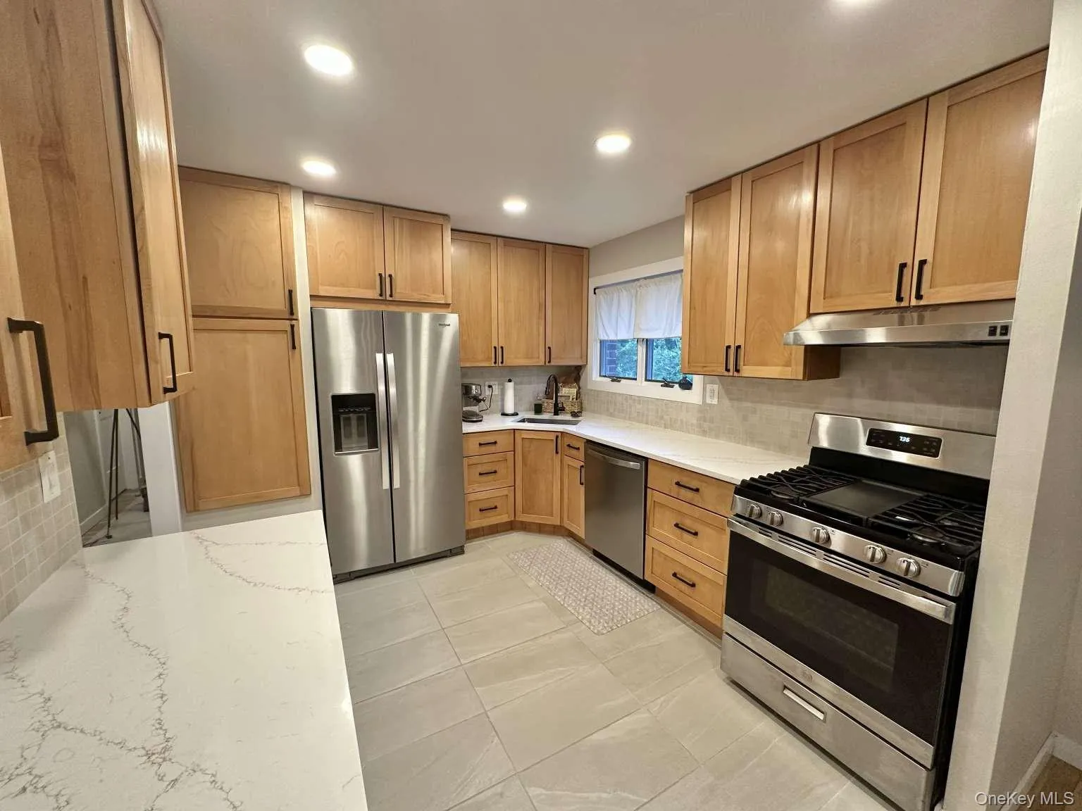 122 Jordan Street, Islip, NY, 4 Bedrooms Bedrooms, 8 Rooms Rooms,2 BathroomsBathrooms,Residential,For Rent,Jordan,0,1023925 122 Jordan Street, Islip, NY, 4 Bedrooms Bedrooms, 8 Rooms Rooms,2 BathroomsBathrooms,Residential,For Rent,Jordan,0,1023925