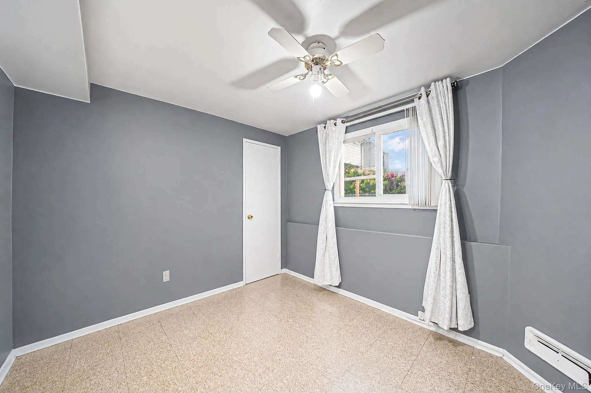 336 23rd Street, Babylon, NY, 4 Bedrooms Bedrooms, 7 Rooms Rooms,1 BathroomBathrooms,Residential,For Rent,23rd,0,1023928 336 23rd Street, Babylon, NY, 4 Bedrooms Bedrooms, 7 Rooms Rooms,1 BathroomBathrooms,Residential,For Rent,23rd,0,1023928