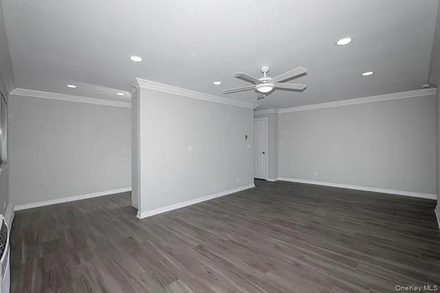 407 East Main Street, Islip, NY, 2 Bedrooms Bedrooms, 5 Rooms Rooms,2 BathroomsBathrooms,Residential Lease,For Rent,East Main,0,1023933 407 East Main Street, Islip, NY, 2 Bedrooms Bedrooms, 5 Rooms Rooms,2 BathroomsBathrooms,Residential Lease,For Rent,East Main,0,1023933