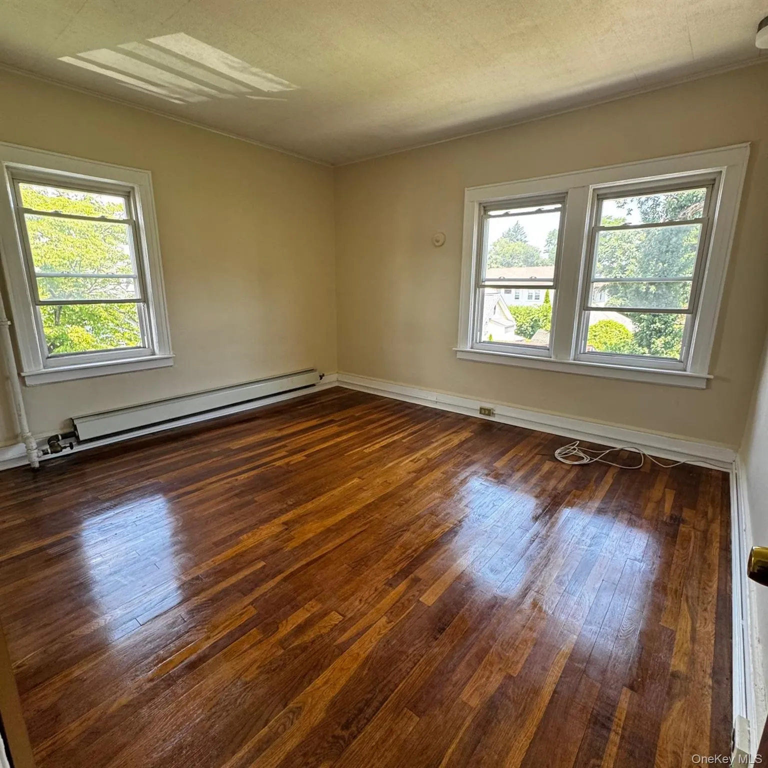 247 Nuber Avenue, Mount Vernon, NY, 3 Bedrooms Bedrooms, 6 Rooms Rooms,1 BathroomBathrooms,Residential Lease,For Rent,Nuber,0,1023934 247 Nuber Avenue, Mount Vernon, NY, 3 Bedrooms Bedrooms, 6 Rooms Rooms,1 BathroomBathrooms,Residential Lease,For Rent,Nuber,0,1023934