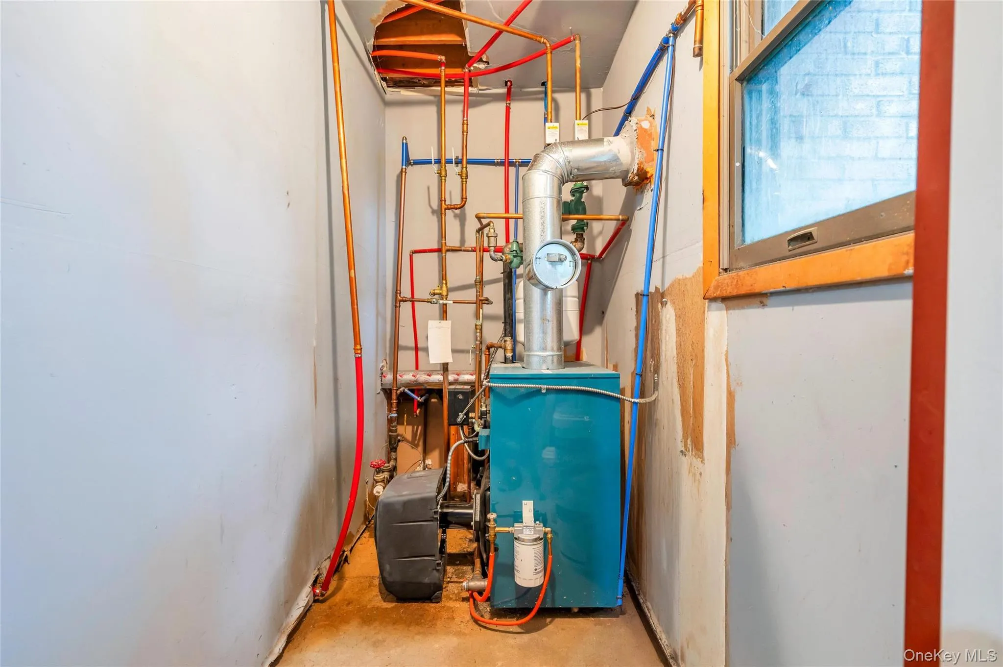 87 Holbrook Road, Brookhaven, NY, 6 Bedrooms Bedrooms, 10 Rooms Rooms,3 BathroomsBathrooms,Residential,For Rent,Holbrook,0,1023935 87 Holbrook Road, Brookhaven, NY, 6 Bedrooms Bedrooms, 10 Rooms Rooms,3 BathroomsBathrooms,Residential,For Rent,Holbrook,0,1023935