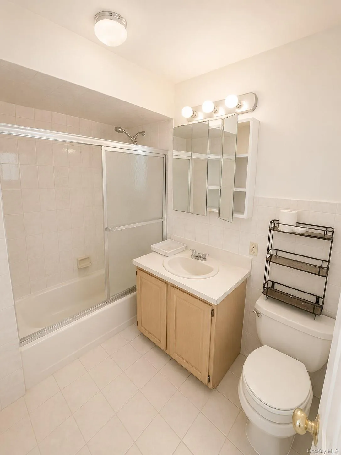Large bedroom bathroom Large bedroom bathroom