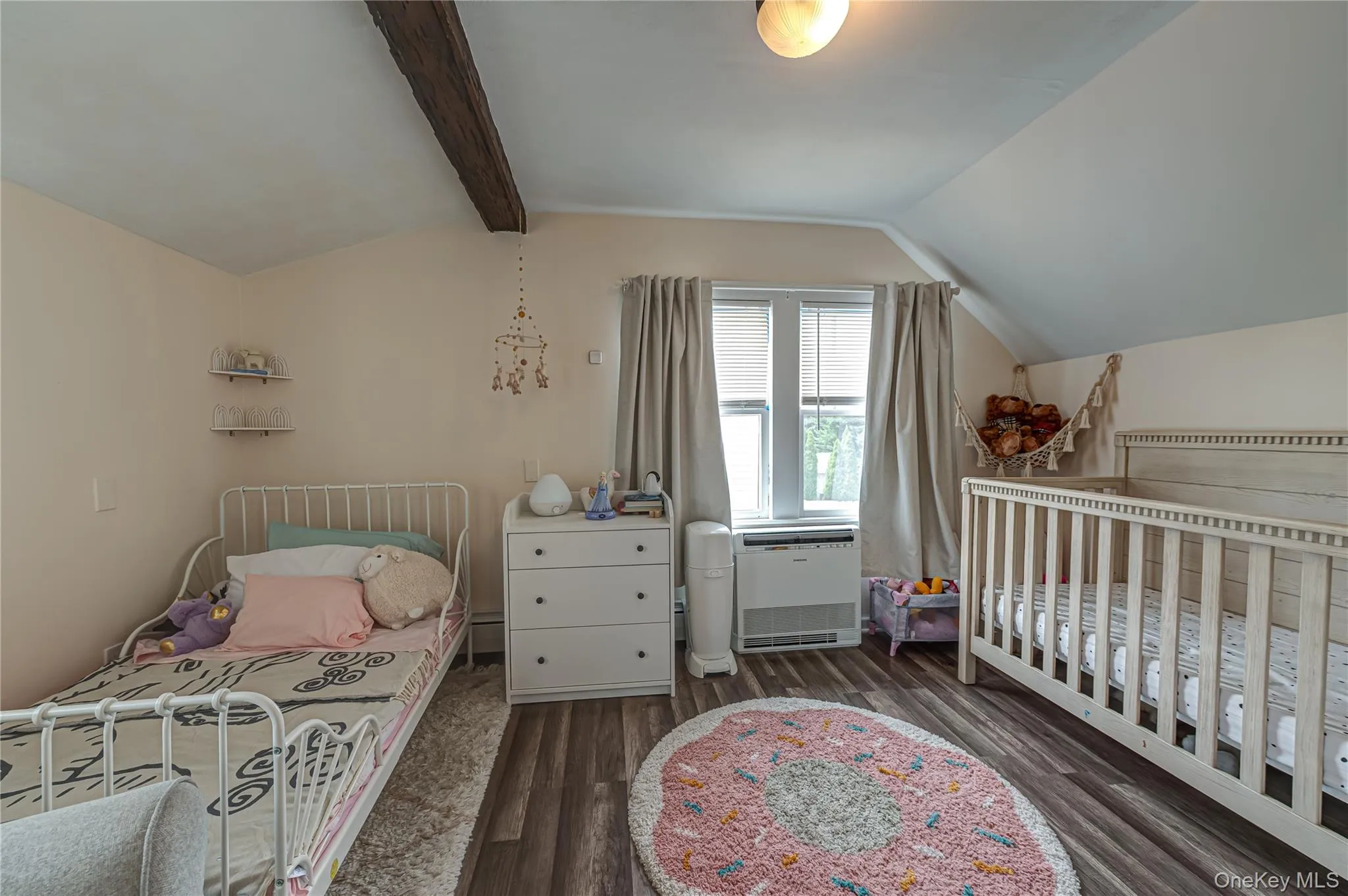 21 Bay 3rd Street, Islip, NY, 2 Bedrooms Bedrooms, 6 Rooms Rooms,1 BathroomBathrooms,Residential,For Rent,Bay 3rd,0,1023939 21 Bay 3rd Street, Islip, NY, 2 Bedrooms Bedrooms, 6 Rooms Rooms,1 BathroomBathrooms,Residential,For Rent,Bay 3rd,0,1023939