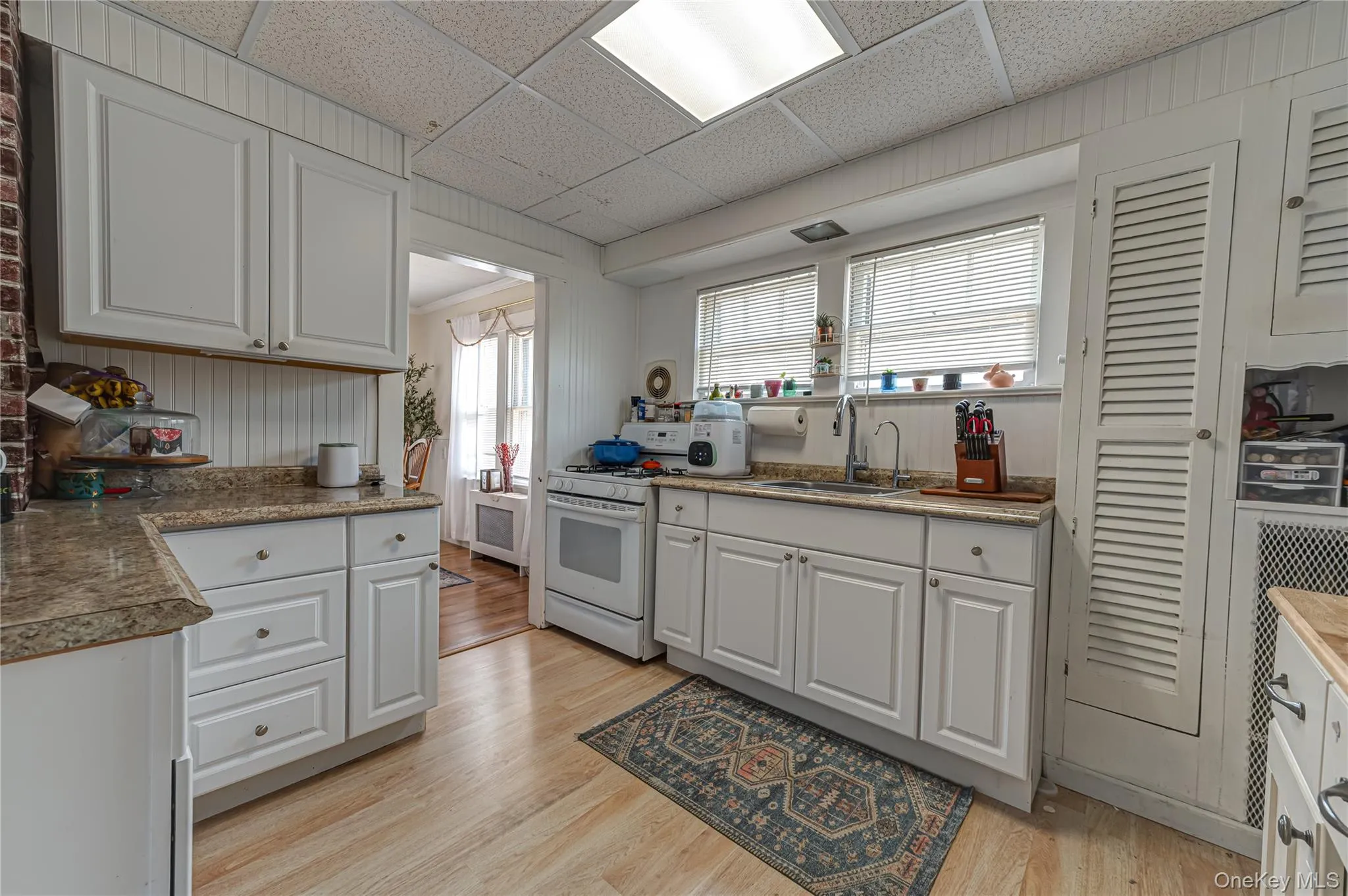 21 Bay 3rd Street, Islip, NY, 2 Bedrooms Bedrooms, 6 Rooms Rooms,1 BathroomBathrooms,Residential,For Rent,Bay 3rd,0,1023939 21 Bay 3rd Street, Islip, NY, 2 Bedrooms Bedrooms, 6 Rooms Rooms,1 BathroomBathrooms,Residential,For Rent,Bay 3rd,0,1023939