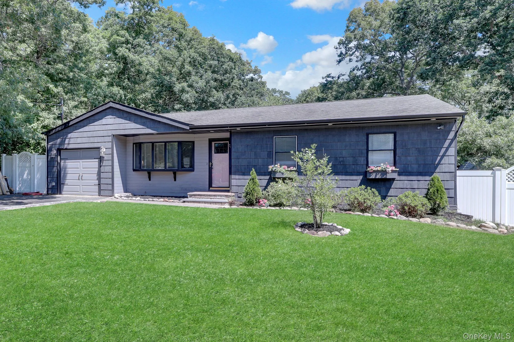 473 Long Island Avenue, Brookhaven, NY, 3 Bedrooms Bedrooms, 7 Rooms Rooms,1 BathroomBathrooms,Residential,For Rent,Long Island,0,1023940 473 Long Island Avenue, Brookhaven, NY, 3 Bedrooms Bedrooms, 7 Rooms Rooms,1 BathroomBathrooms,Residential,For Rent,Long Island,0,1023940