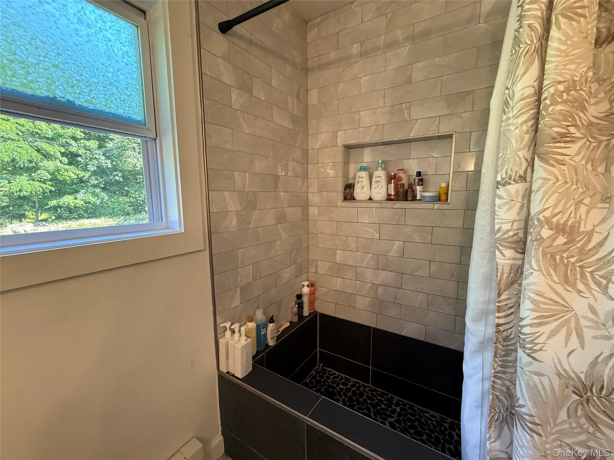 11 Summit Trail, Monroe, NY, 4 Bedrooms Bedrooms, 9 Rooms Rooms,2 BathroomsBathrooms,Residential,For Rent,Summit,0,1023942 11 Summit Trail, Monroe, NY, 4 Bedrooms Bedrooms, 9 Rooms Rooms,2 BathroomsBathrooms,Residential,For Rent,Summit,0,1023942