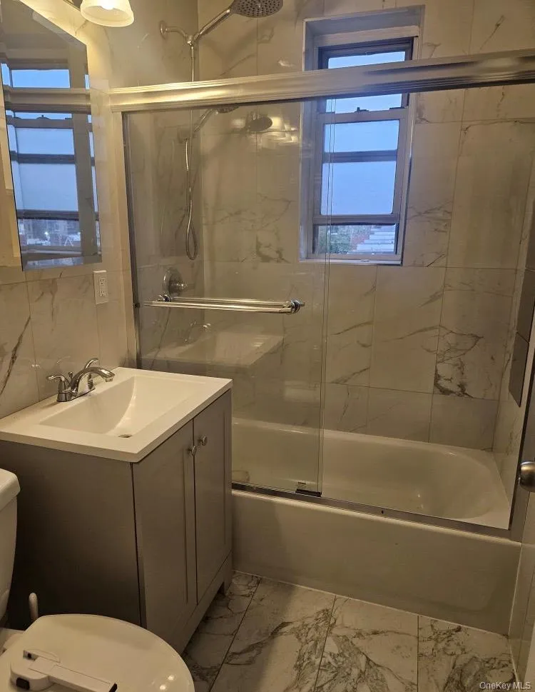 65-35 Yellowstone Boulevard, New York, NY, 1 Bedroom Bedrooms, 4 Rooms Rooms,1 BathroomBathrooms,Residential Lease,For Rent,Yellowstone,0,1023944 65-35 Yellowstone Boulevard, New York, NY, 1 Bedroom Bedrooms, 4 Rooms Rooms,1 BathroomBathrooms,Residential Lease,For Rent,Yellowstone,0,1023944