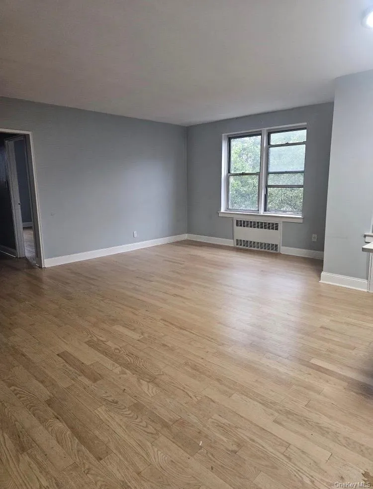 65-35 Yellowstone Boulevard, New York, NY, 1 Bedroom Bedrooms, 4 Rooms Rooms,1 BathroomBathrooms,Residential Lease,For Rent,Yellowstone,0,1023944 65-35 Yellowstone Boulevard, New York, NY, 1 Bedroom Bedrooms, 4 Rooms Rooms,1 BathroomBathrooms,Residential Lease,For Rent,Yellowstone,0,1023944