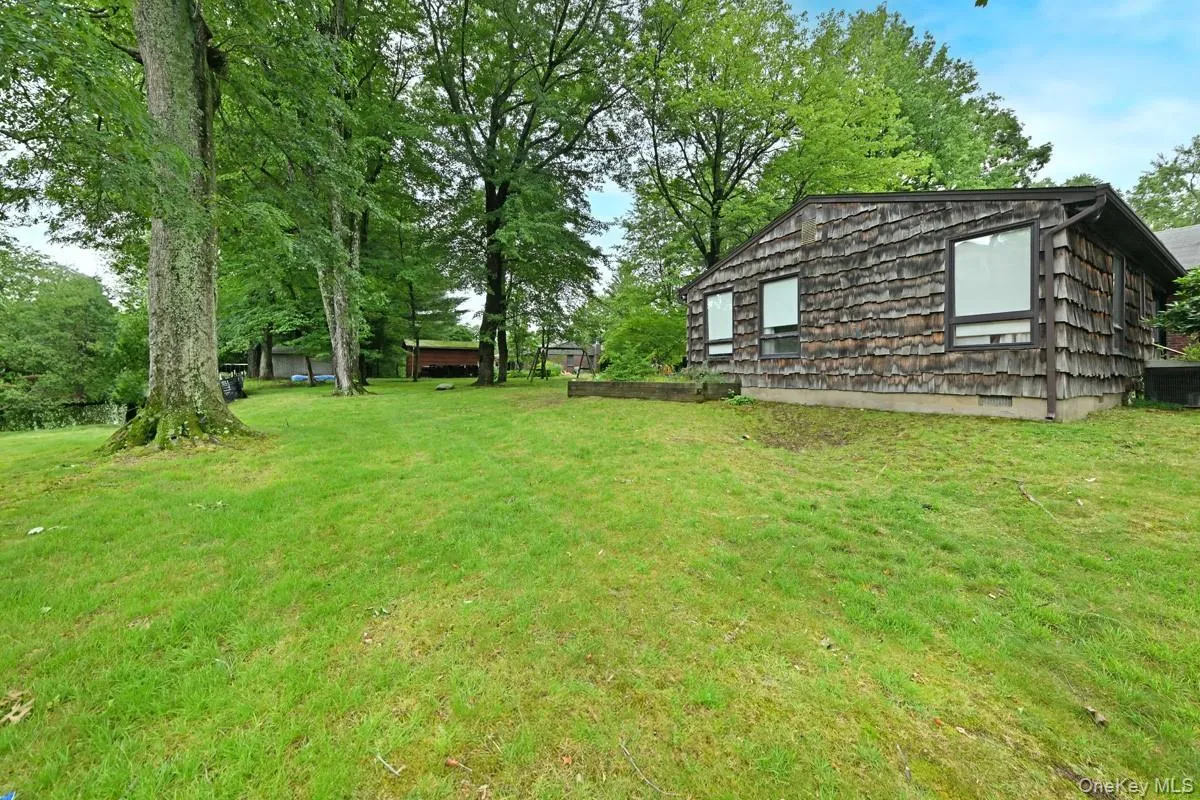 43 Sutin Place, Ramapo, NY, 4 Bedrooms Bedrooms, 9 Rooms Rooms,2 BathroomsBathrooms,Residential,For Rent,Sutin,0,1023949 43 Sutin Place, Ramapo, NY, 4 Bedrooms Bedrooms, 9 Rooms Rooms,2 BathroomsBathrooms,Residential,For Rent,Sutin,0,1023949