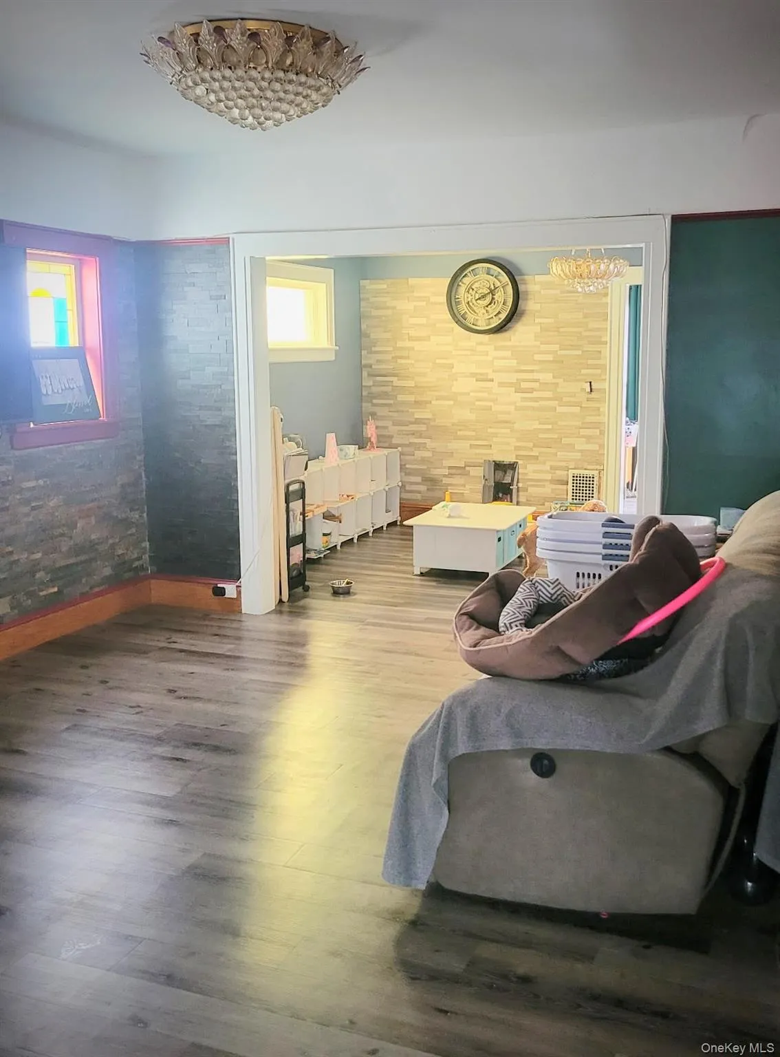 9230 212th Place, New York, NY, 3 Bedrooms Bedrooms, 7 Rooms Rooms,2 BathroomsBathrooms,Residential,For Rent,212th,0,1023957 9230 212th Place, New York, NY, 3 Bedrooms Bedrooms, 7 Rooms Rooms,2 BathroomsBathrooms,Residential,For Rent,212th,0,1023957