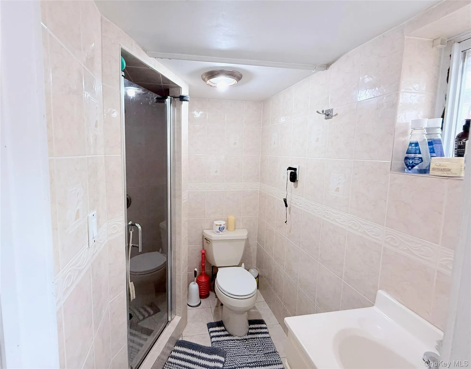 9230 212th Place, New York, NY, 3 Bedrooms Bedrooms, 7 Rooms Rooms,2 BathroomsBathrooms,Residential,For Rent,212th,0,1023957 9230 212th Place, New York, NY, 3 Bedrooms Bedrooms, 7 Rooms Rooms,2 BathroomsBathrooms,Residential,For Rent,212th,0,1023957