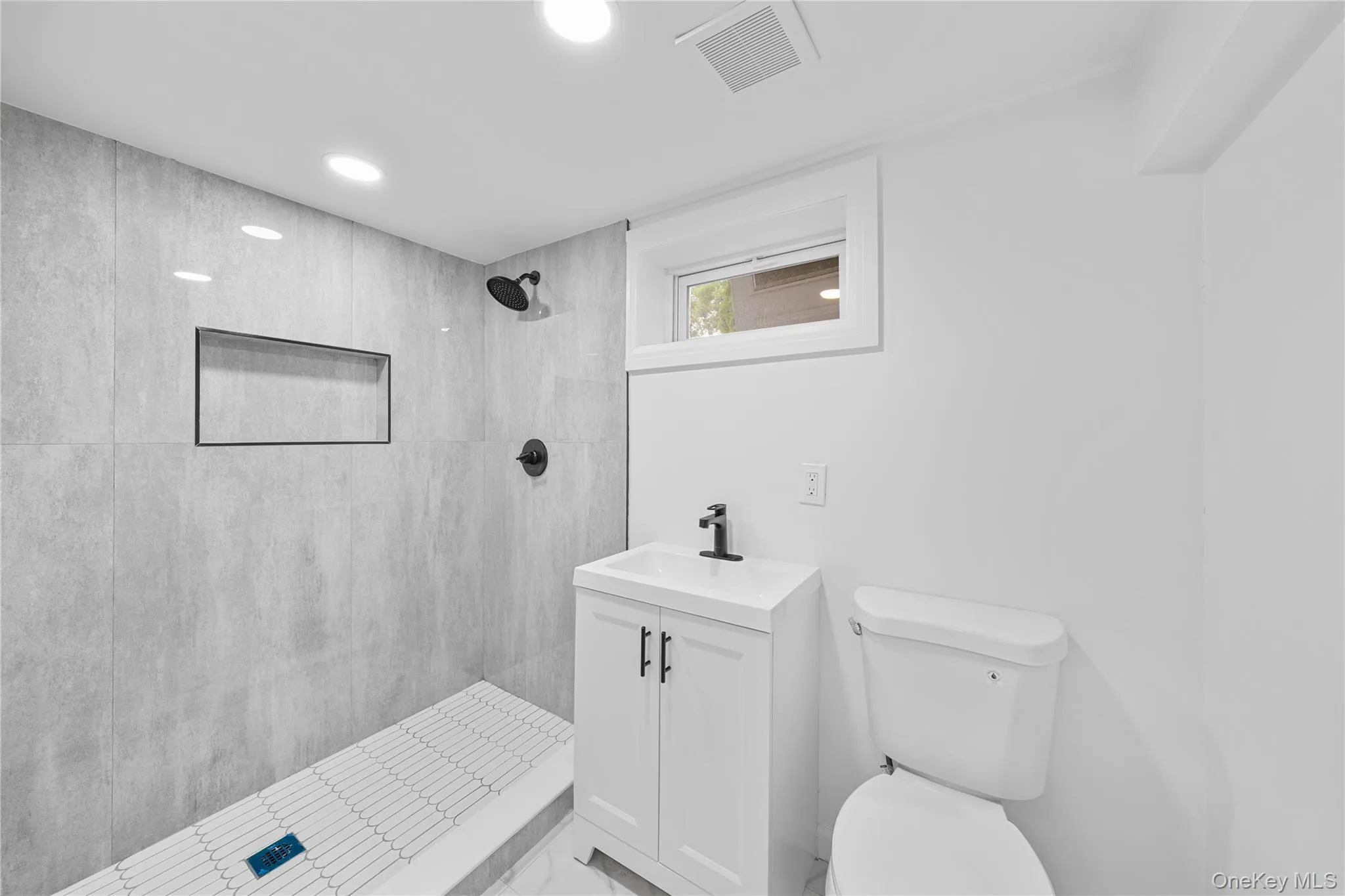 504 Decatur Street, Hempstead, NY, 3 Bedrooms Bedrooms, 11 Rooms Rooms,2 BathroomsBathrooms,Residential,For Rent,Decatur,0,1023958 504 Decatur Street, Hempstead, NY, 3 Bedrooms Bedrooms, 11 Rooms Rooms,2 BathroomsBathrooms,Residential,For Rent,Decatur,0,1023958