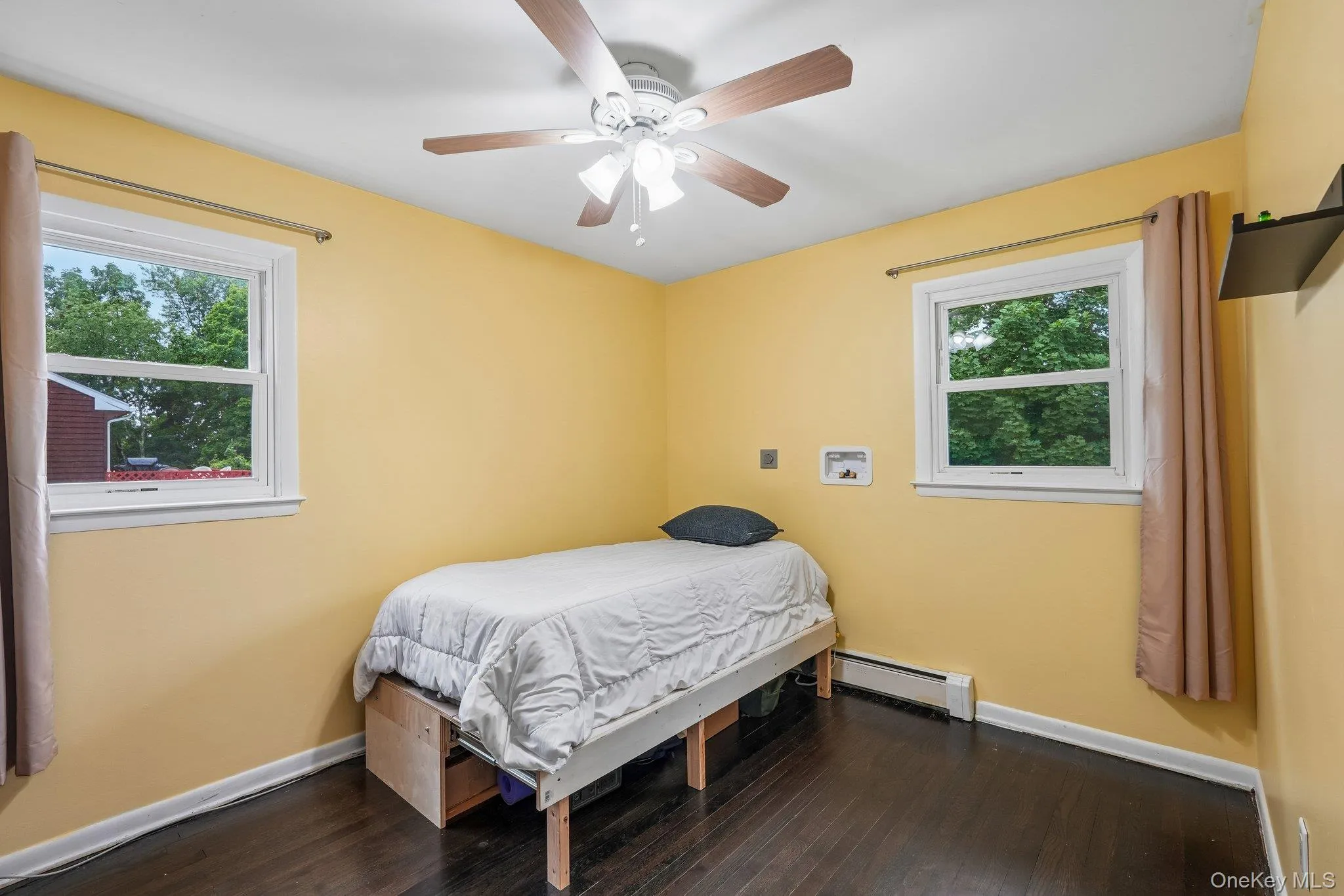 849 Warren Avenue, Mount Pleasant, NY, 3 Bedrooms Bedrooms, 5 Rooms Rooms,1 BathroomBathrooms,Residential,For Rent,Warren,0,1023960 849 Warren Avenue, Mount Pleasant, NY, 3 Bedrooms Bedrooms, 5 Rooms Rooms,1 BathroomBathrooms,Residential,For Rent,Warren,0,1023960