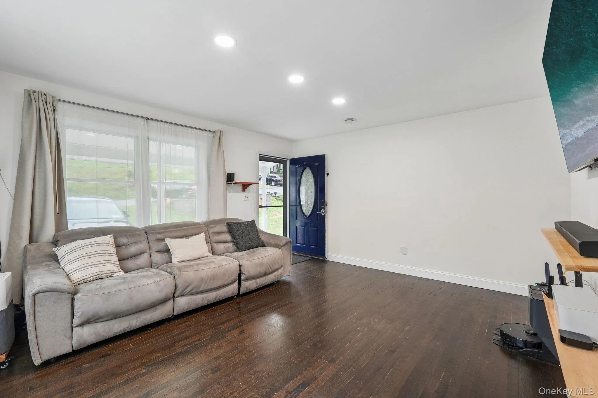 849 Warren Avenue, Mount Pleasant, NY, 3 Bedrooms Bedrooms, 5 Rooms Rooms,1 BathroomBathrooms,Residential,For Rent,Warren,0,1023960 849 Warren Avenue, Mount Pleasant, NY, 3 Bedrooms Bedrooms, 5 Rooms Rooms,1 BathroomBathrooms,Residential,For Rent,Warren,0,1023960
