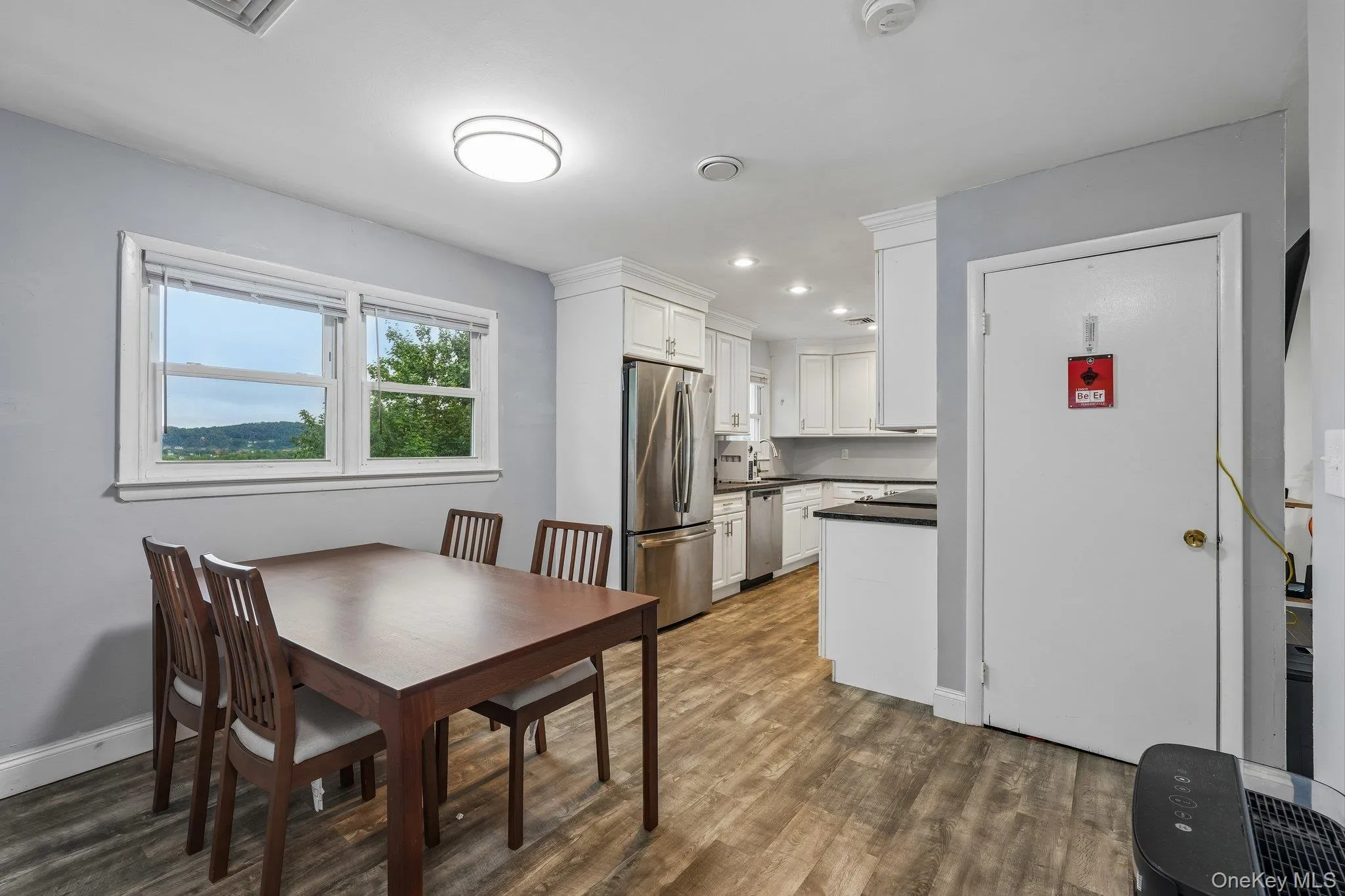 849 Warren Avenue, Mount Pleasant, NY, 3 Bedrooms Bedrooms, 5 Rooms Rooms,1 BathroomBathrooms,Residential,For Rent,Warren,0,1023960 849 Warren Avenue, Mount Pleasant, NY, 3 Bedrooms Bedrooms, 5 Rooms Rooms,1 BathroomBathrooms,Residential,For Rent,Warren,0,1023960