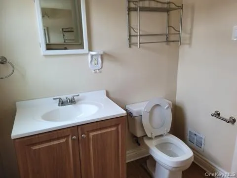 333 Merrick Road, Hempstead, NY, ,Commercial Lease,For Rent,Merrick,0,1023964 333 Merrick Road, Hempstead, NY, ,Commercial Lease,For Rent,Merrick,0,1023964
