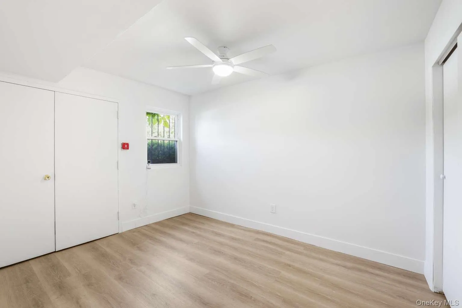 137-16 167th Street, New York, NY, 3 Bedrooms Bedrooms, 6 Rooms Rooms,1 BathroomBathrooms,Residential,For Rent,167th,0,1023965 137-16 167th Street, New York, NY, 3 Bedrooms Bedrooms, 6 Rooms Rooms,1 BathroomBathrooms,Residential,For Rent,167th,0,1023965