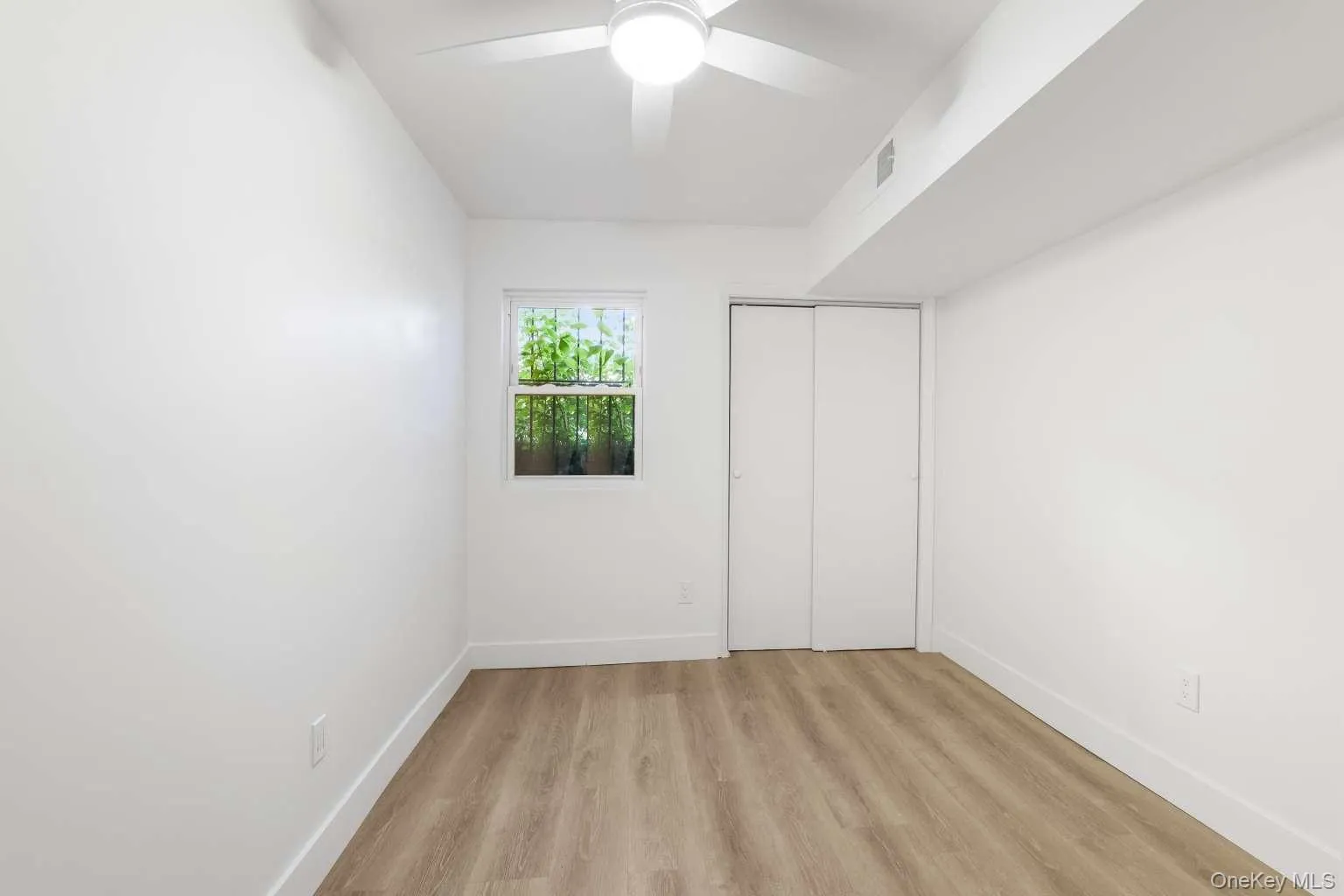 137-16 167th Street, New York, NY, 3 Bedrooms Bedrooms, 6 Rooms Rooms,1 BathroomBathrooms,Residential,For Rent,167th,0,1023965 137-16 167th Street, New York, NY, 3 Bedrooms Bedrooms, 6 Rooms Rooms,1 BathroomBathrooms,Residential,For Rent,167th,0,1023965
