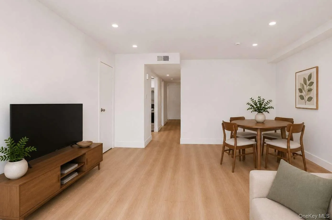 137-16 167th Street, New York, NY, 3 Bedrooms Bedrooms, 6 Rooms Rooms,1 BathroomBathrooms,Residential,For Rent,167th,0,1023965 137-16 167th Street, New York, NY, 3 Bedrooms Bedrooms, 6 Rooms Rooms,1 BathroomBathrooms,Residential,For Rent,167th,0,1023965