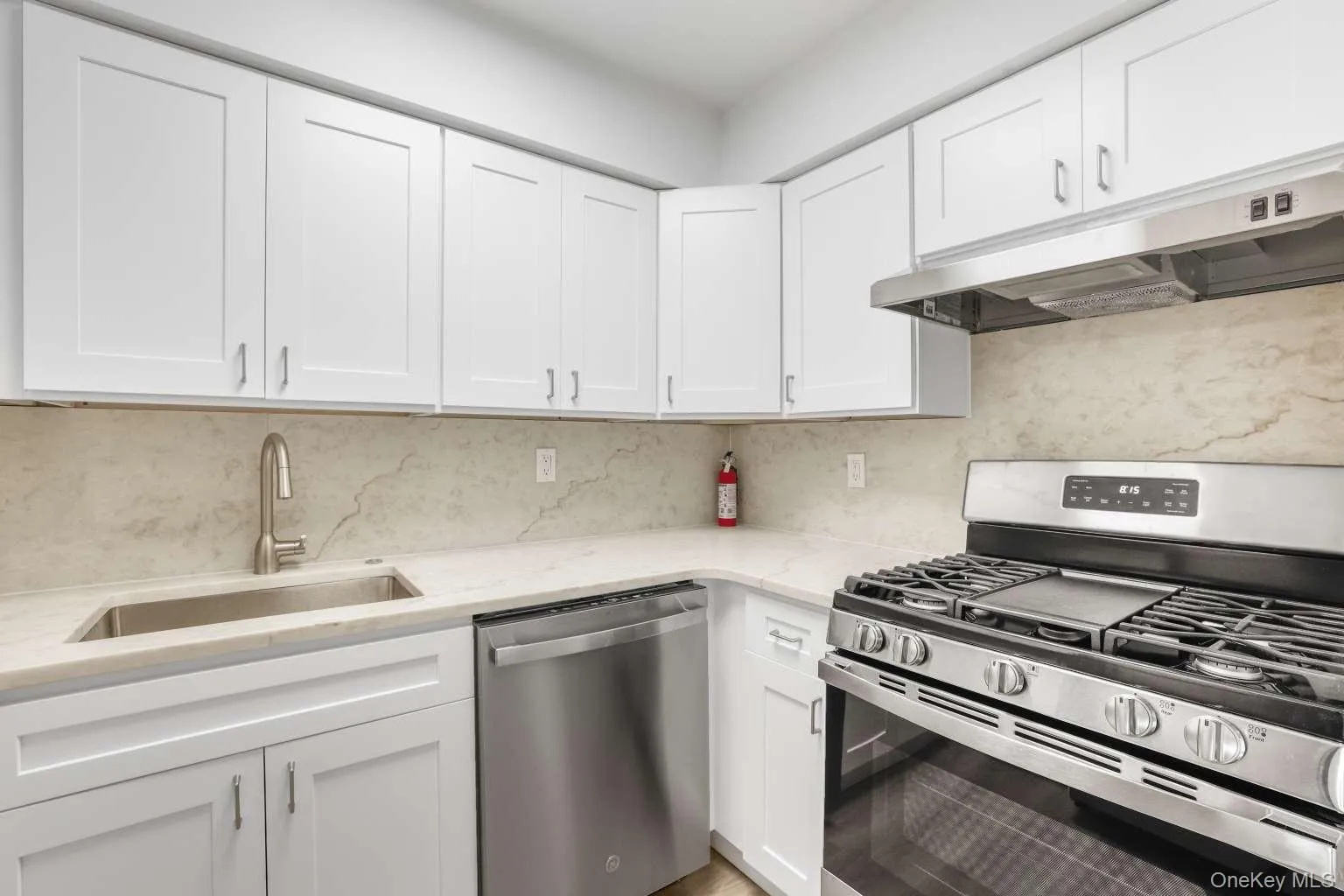 137-16 167th Street, New York, NY, 3 Bedrooms Bedrooms, 6 Rooms Rooms,1 BathroomBathrooms,Residential,For Rent,167th,0,1023965 137-16 167th Street, New York, NY, 3 Bedrooms Bedrooms, 6 Rooms Rooms,1 BathroomBathrooms,Residential,For Rent,167th,0,1023965