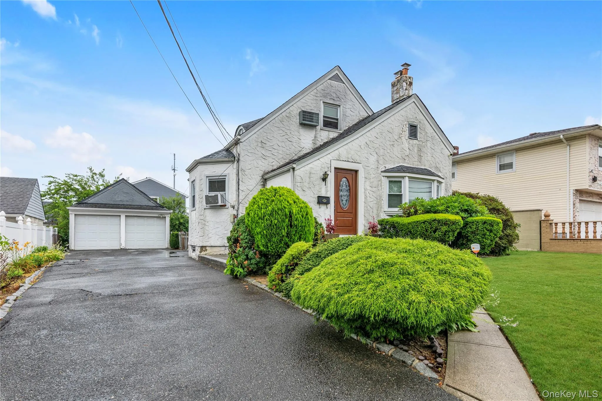 1639 Empire Street, Hempstead, NY, 3 Bedrooms Bedrooms, 8 Rooms Rooms,2 BathroomsBathrooms,Residential,For Rent,Empire,0,1023970 1639 Empire Street, Hempstead, NY, 3 Bedrooms Bedrooms, 8 Rooms Rooms,2 BathroomsBathrooms,Residential,For Rent,Empire,0,1023970
