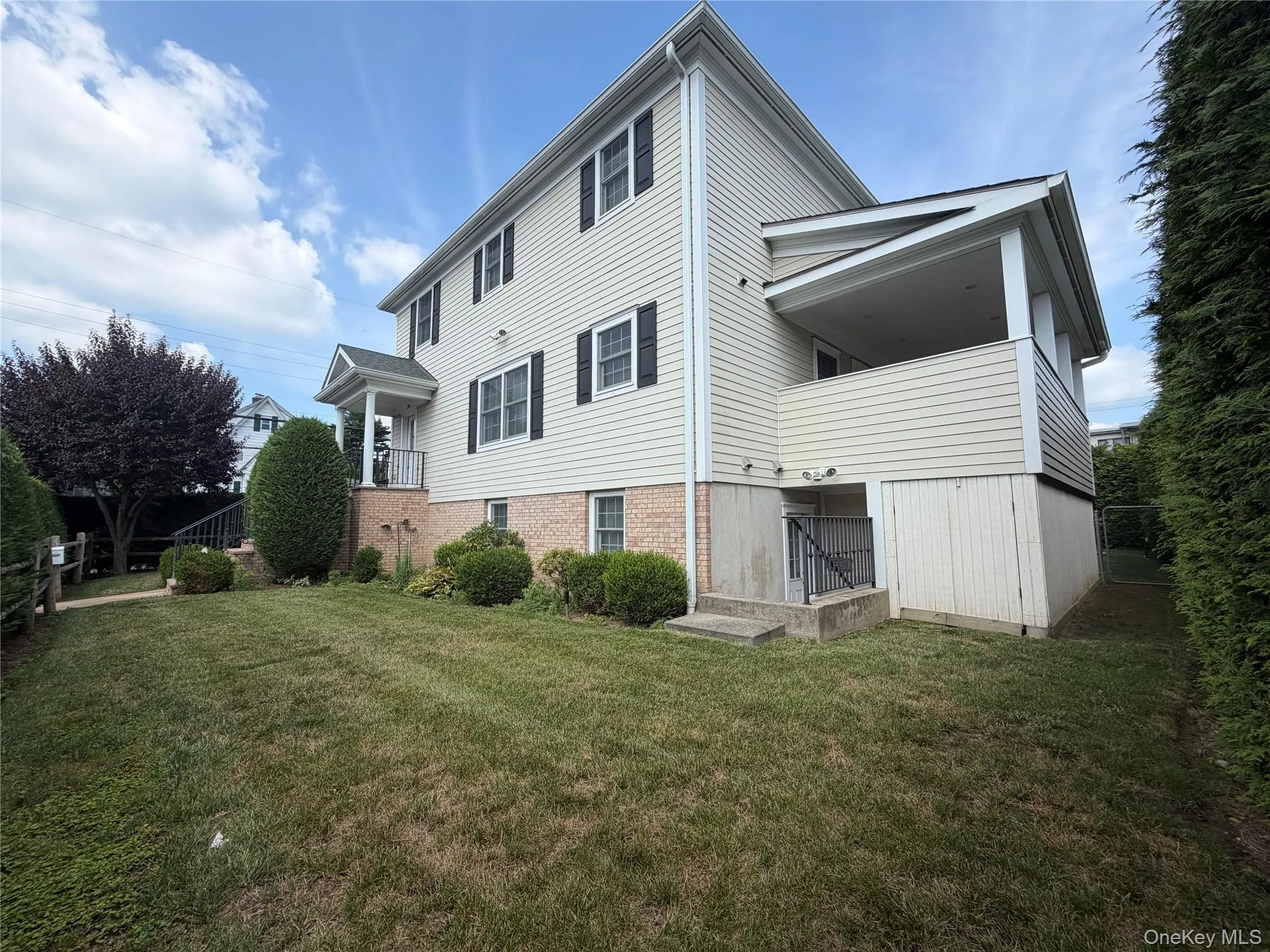 78 Fremont Street, Harrison, NY, 3 Bedrooms Bedrooms, 8 Rooms Rooms,3 BathroomsBathrooms,Residential Lease,For Rent,Fremont,0,1023972 78 Fremont Street, Harrison, NY, 3 Bedrooms Bedrooms, 8 Rooms Rooms,3 BathroomsBathrooms,Residential Lease,For Rent,Fremont,0,1023972