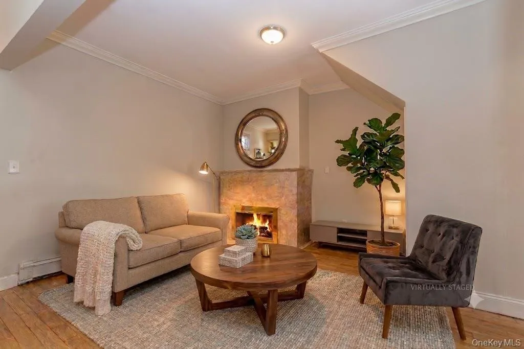 152-14 84th Drive, New York, NY, 5 Bedrooms Bedrooms, 8 Rooms Rooms,2 BathroomsBathrooms,Residential Lease,For Rent,84th,0,1023973 152-14 84th Drive, New York, NY, 5 Bedrooms Bedrooms, 8 Rooms Rooms,2 BathroomsBathrooms,Residential Lease,For Rent,84th,0,1023973