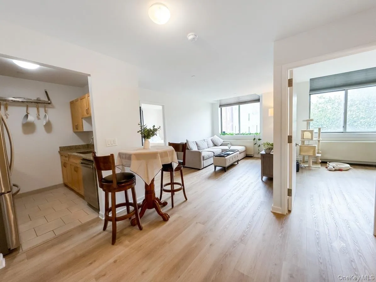 250 E 30 Street, New York, NY, 2 Bedrooms Bedrooms, 6 Rooms Rooms,2 BathroomsBathrooms,Residential,For Rent,E 30,0,1023978 250 E 30 Street, New York, NY, 2 Bedrooms Bedrooms, 6 Rooms Rooms,2 BathroomsBathrooms,Residential,For Rent,E 30,0,1023978