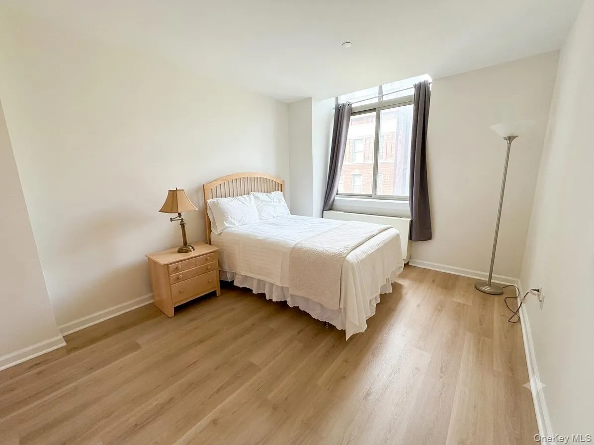 250 E 30 Street, New York, NY, 2 Bedrooms Bedrooms, 6 Rooms Rooms,2 BathroomsBathrooms,Residential,For Rent,E 30,0,1023978 250 E 30 Street, New York, NY, 2 Bedrooms Bedrooms, 6 Rooms Rooms,2 BathroomsBathrooms,Residential,For Rent,E 30,0,1023978