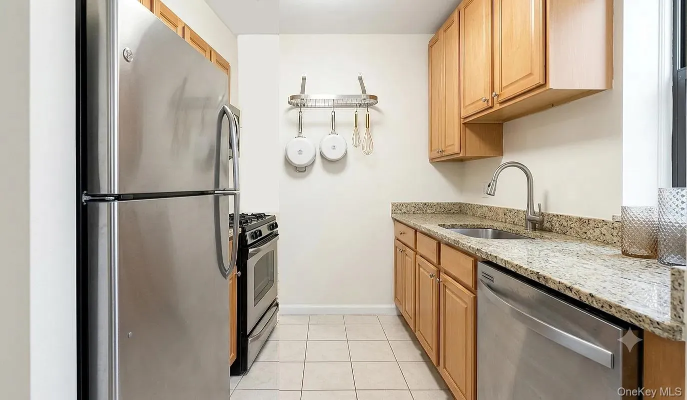 250 E 30 Street, New York, NY, 2 Bedrooms Bedrooms, 6 Rooms Rooms,2 BathroomsBathrooms,Residential,For Rent,E 30,0,1023978 250 E 30 Street, New York, NY, 2 Bedrooms Bedrooms, 6 Rooms Rooms,2 BathroomsBathrooms,Residential,For Rent,E 30,0,1023978