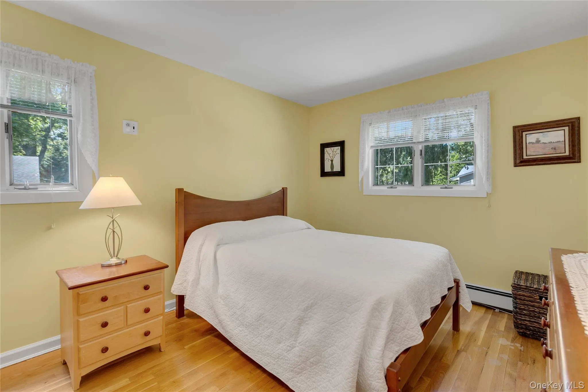 6 Primrose Lane, Huntington, NY, 3 Bedrooms Bedrooms, 8 Rooms Rooms,3 BathroomsBathrooms,Residential,For Rent,Primrose,0,1023983 6 Primrose Lane, Huntington, NY, 3 Bedrooms Bedrooms, 8 Rooms Rooms,3 BathroomsBathrooms,Residential,For Rent,Primrose,0,1023983