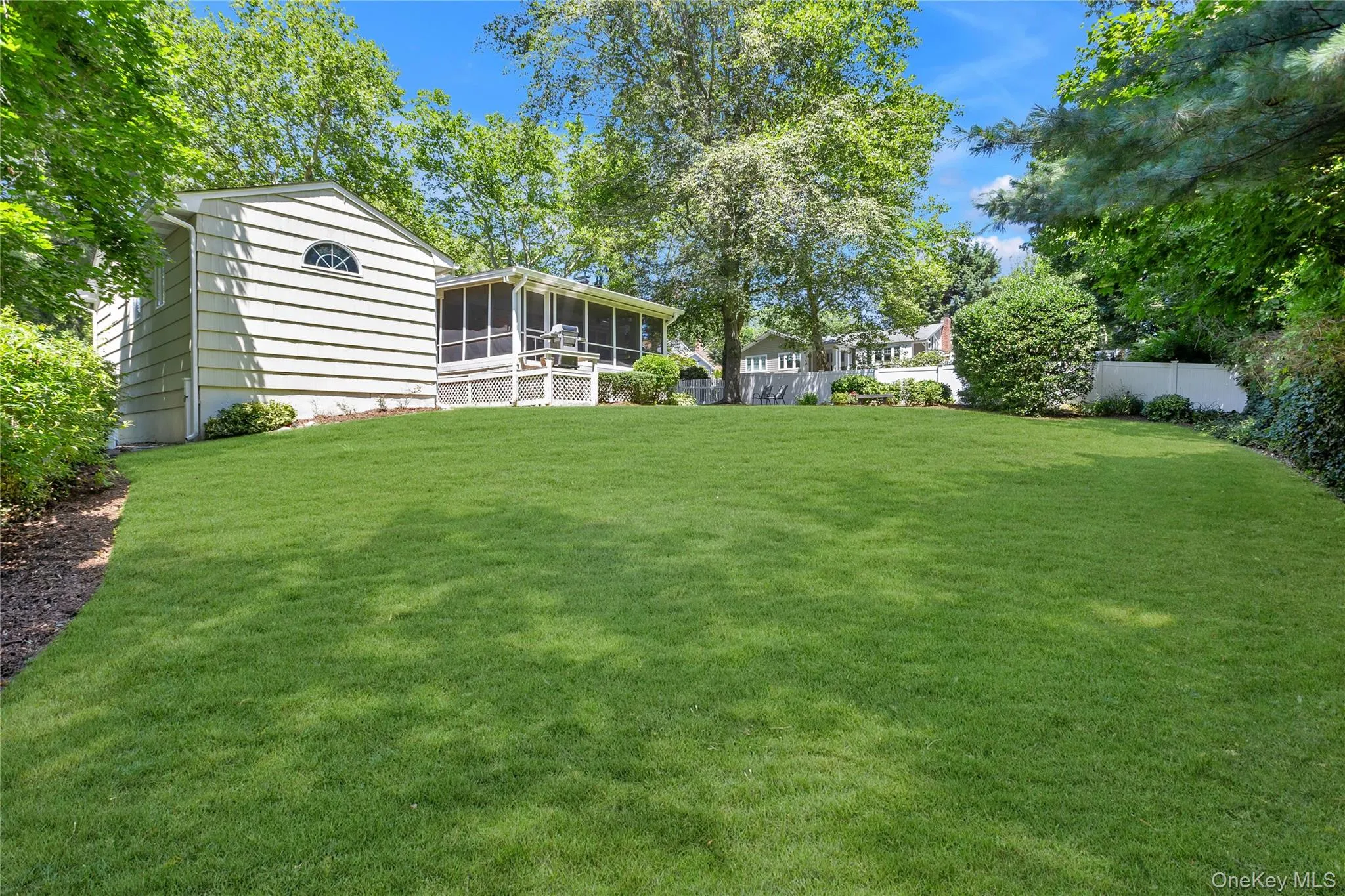6 Primrose Lane, Huntington, NY, 3 Bedrooms Bedrooms, 8 Rooms Rooms,3 BathroomsBathrooms,Residential,For Rent,Primrose,0,1023983 6 Primrose Lane, Huntington, NY, 3 Bedrooms Bedrooms, 8 Rooms Rooms,3 BathroomsBathrooms,Residential,For Rent,Primrose,0,1023983