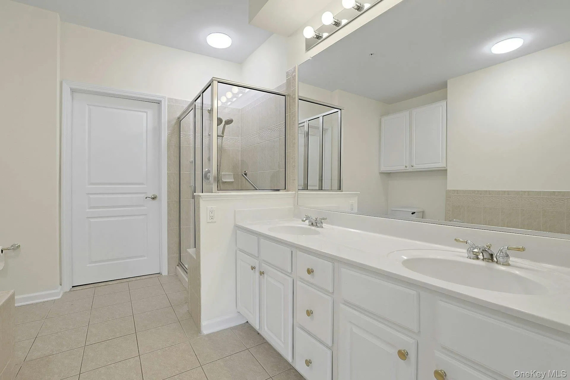 32 De Baun Avenue, Ramapo, NY, 2 Bedrooms Bedrooms, 6 Rooms Rooms,2 BathroomsBathrooms,Residential,For Rent,De Baun,0,1023984 32 De Baun Avenue, Ramapo, NY, 2 Bedrooms Bedrooms, 6 Rooms Rooms,2 BathroomsBathrooms,Residential,For Rent,De Baun,0,1023984