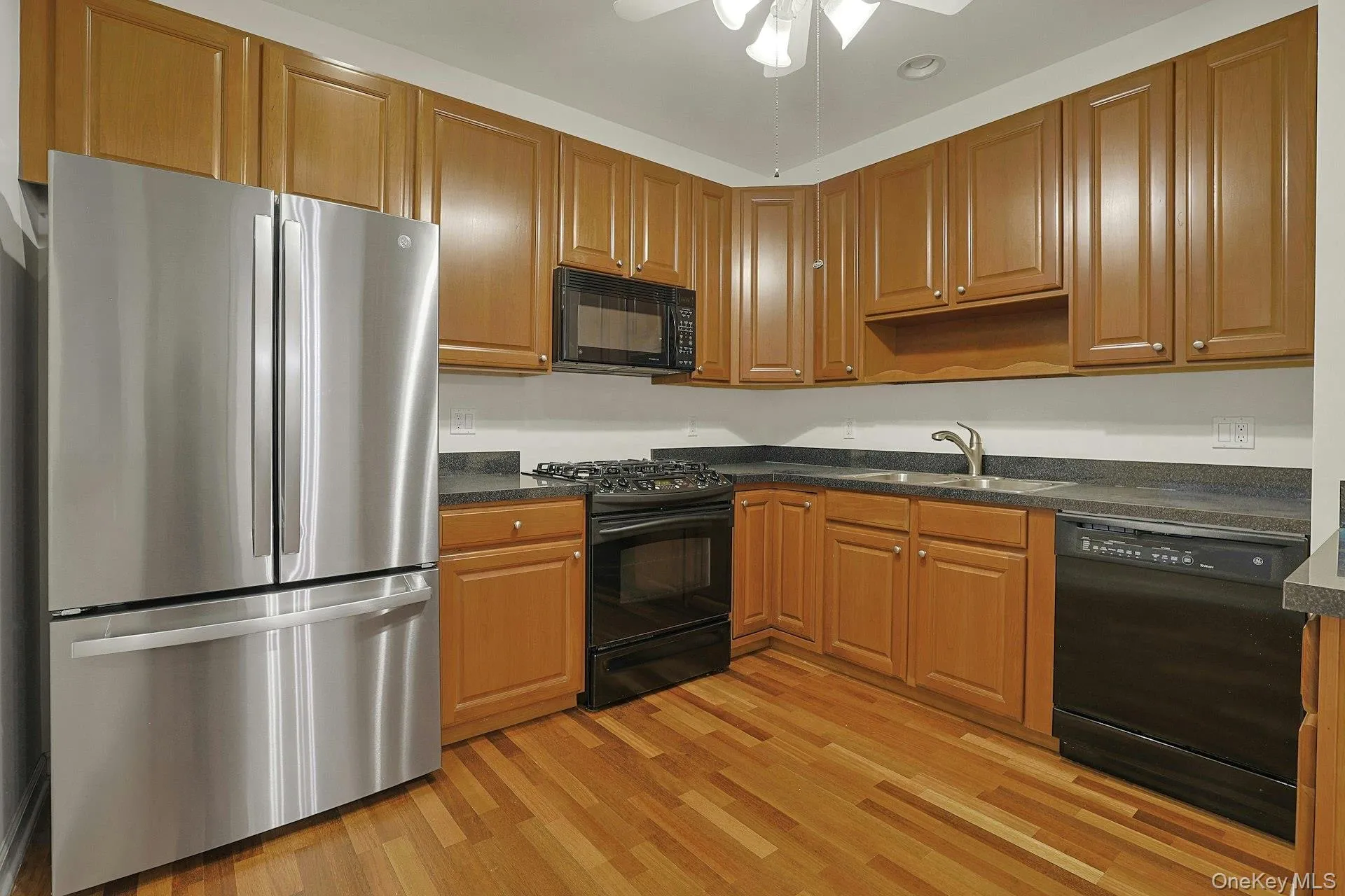 32 De Baun Avenue, Ramapo, NY, 2 Bedrooms Bedrooms, 6 Rooms Rooms,2 BathroomsBathrooms,Residential,For Rent,De Baun,0,1023984 32 De Baun Avenue, Ramapo, NY, 2 Bedrooms Bedrooms, 6 Rooms Rooms,2 BathroomsBathrooms,Residential,For Rent,De Baun,0,1023984