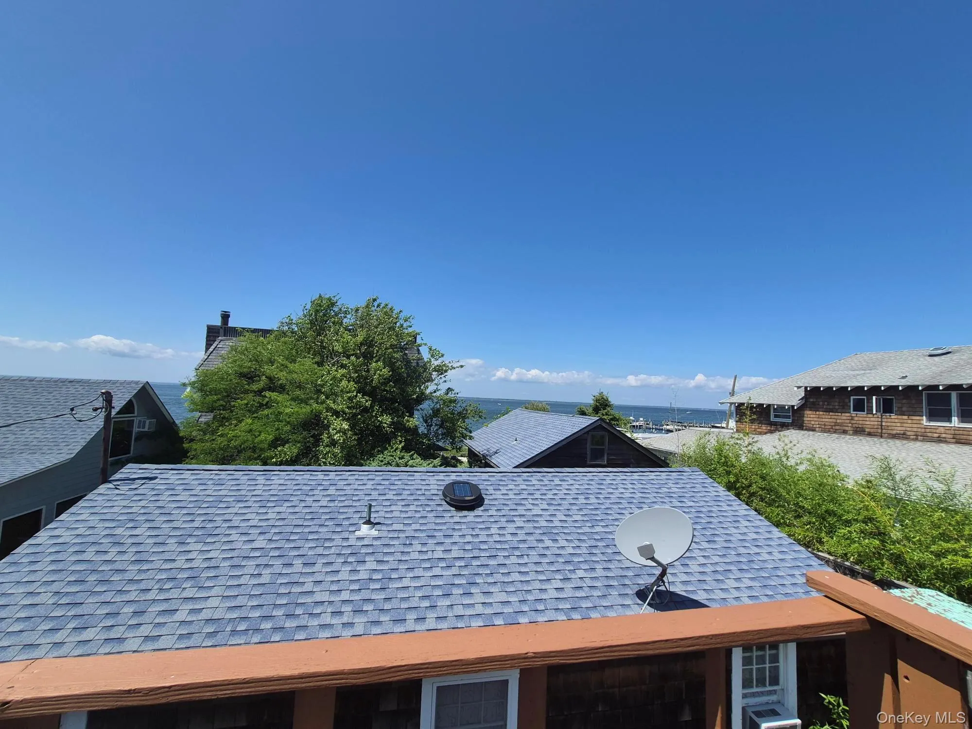 5-6 Bay Walk, Islip, NY, 3 Bedrooms Bedrooms, 5 Rooms Rooms,1 BathroomBathrooms,Residential Lease,For Rent,Bay,0,1023985 5-6 Bay Walk, Islip, NY, 3 Bedrooms Bedrooms, 5 Rooms Rooms,1 BathroomBathrooms,Residential Lease,For Rent,Bay,0,1023985