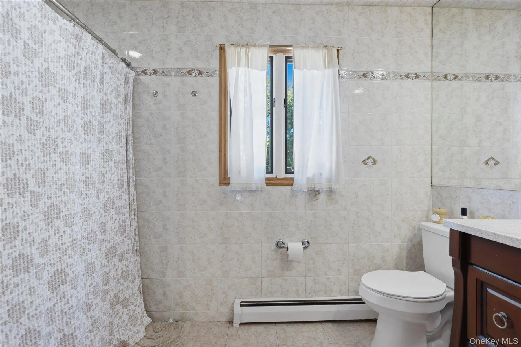 156 Lea Ann Terrace, Hempstead, NY, 4 Bedrooms Bedrooms, 9 Rooms Rooms,2 BathroomsBathrooms,Residential,For Rent,Lea Ann,0,1023989 156 Lea Ann Terrace, Hempstead, NY, 4 Bedrooms Bedrooms, 9 Rooms Rooms,2 BathroomsBathrooms,Residential,For Rent,Lea Ann,0,1023989